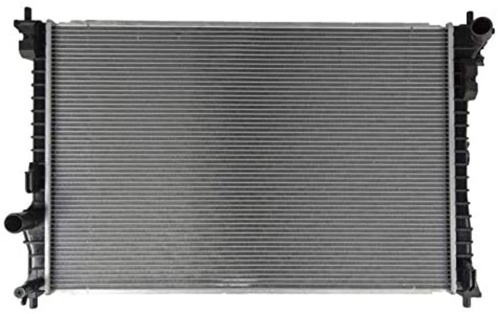 High-Performance Car Radiator - Aluminum Alloy Cooling System for Trucks & SUVs - Perfect for Off-Roading & Heavy-Duty Use