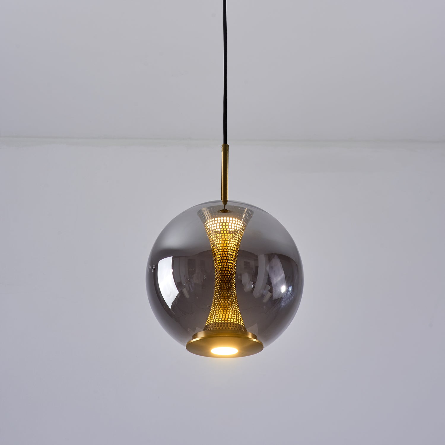 Apedo Modern Pendant Light Fixture - Elegant Hanging Chandelier for Dining Room, Kitchen Island, Bedroom & Living Room Decor