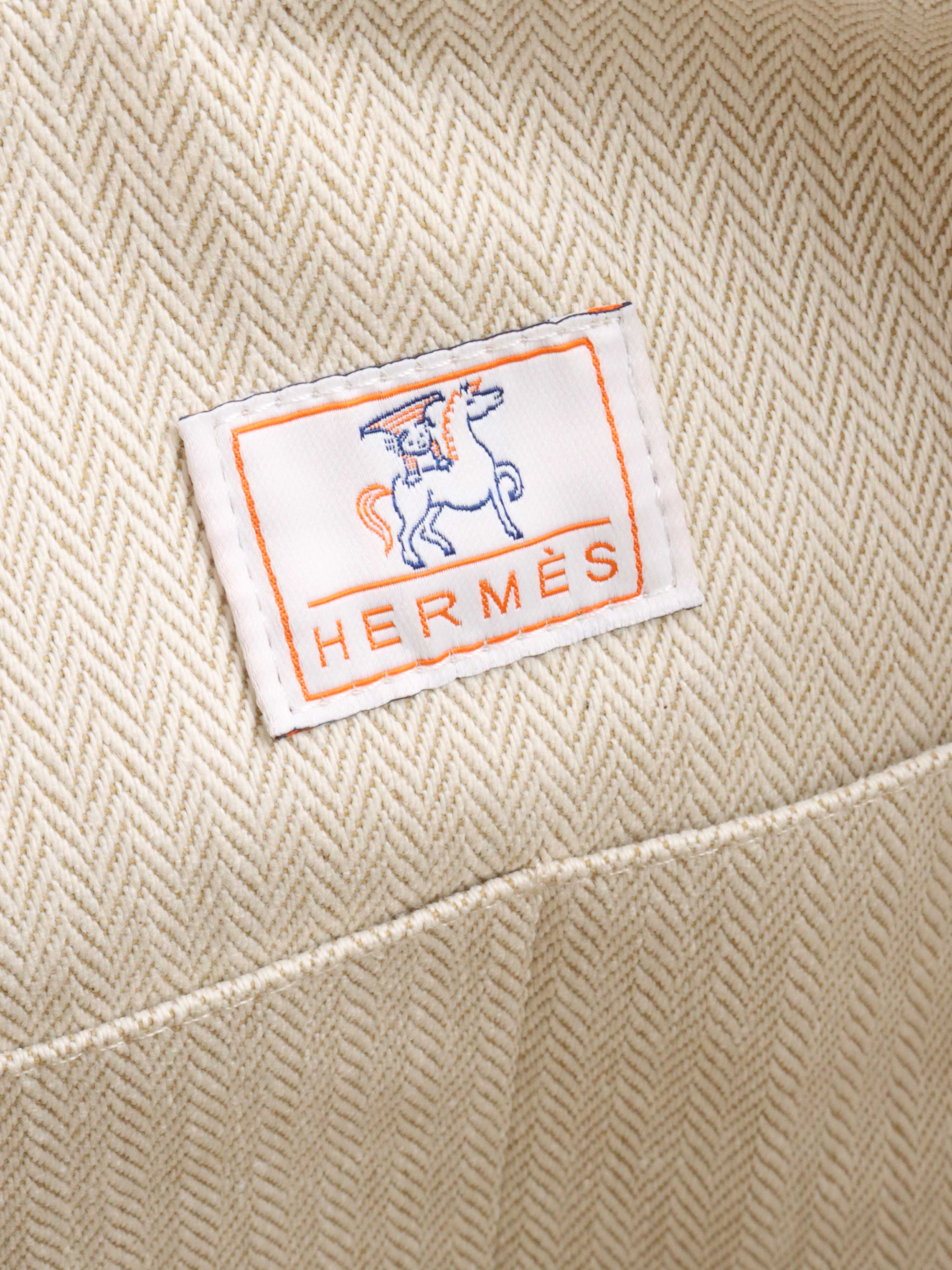 Hermes Cream Bride a Brac Large Travel Case - Luxury Leather Cosmetic Bag for Women, Perfect for Travel, Makeup Storage & Everyday Use