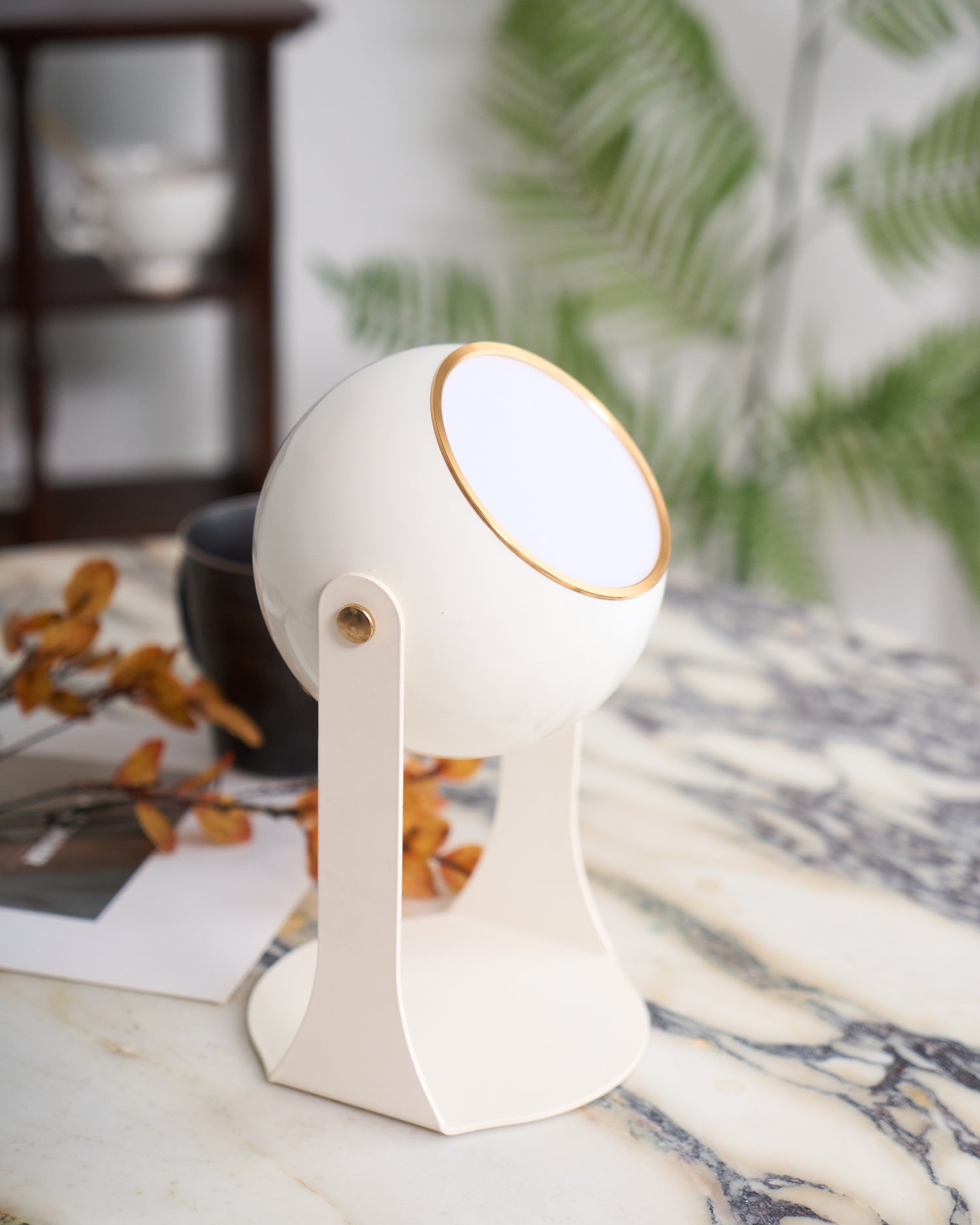 Modern Svejk Table Lamp - Adjustable LED Desk Light for Home Office, Bedroom & Study - Perfect for Reading, Working & Nightstand Use