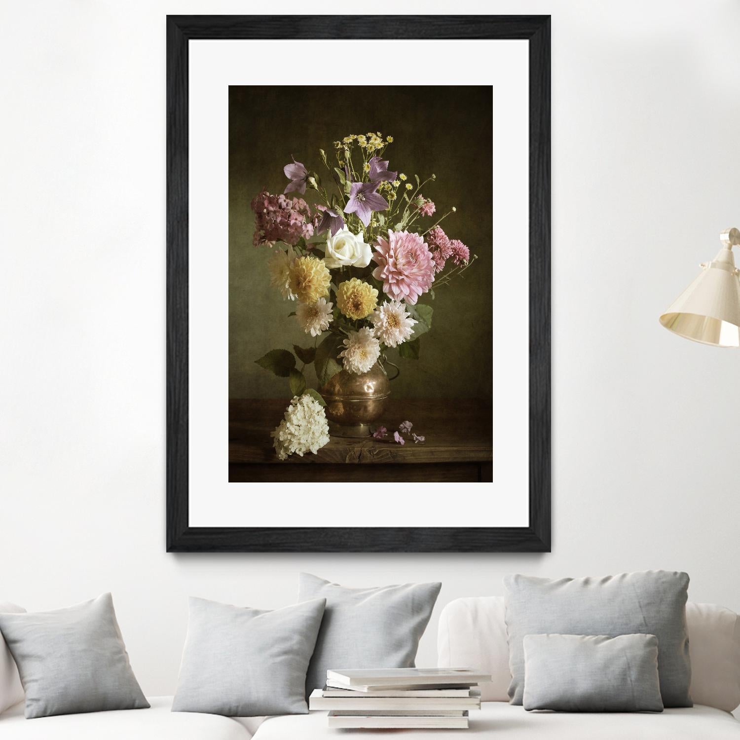 Bouquet II - Premium Artificial Silk Flower Arrangement for Home Decor, Wedding Centerpieces, and Party Decorations