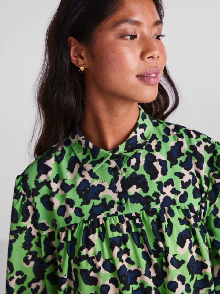 Meline Smock Dress for Women - Flowy Boho Style in Grass Green & Leo Print - Perfect for Summer Outfits, Beach Vacations & Casual Wear