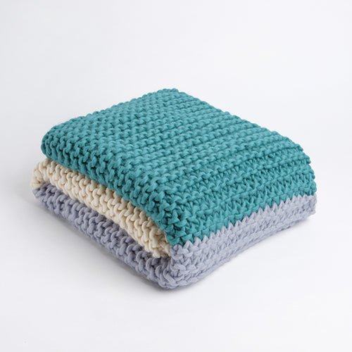 Eve Blanket Knitting Kit - DIY Knitting Set for Beginners & Experts - Cozy Handmade Blanket for Home, Gifts & Winter Warmth