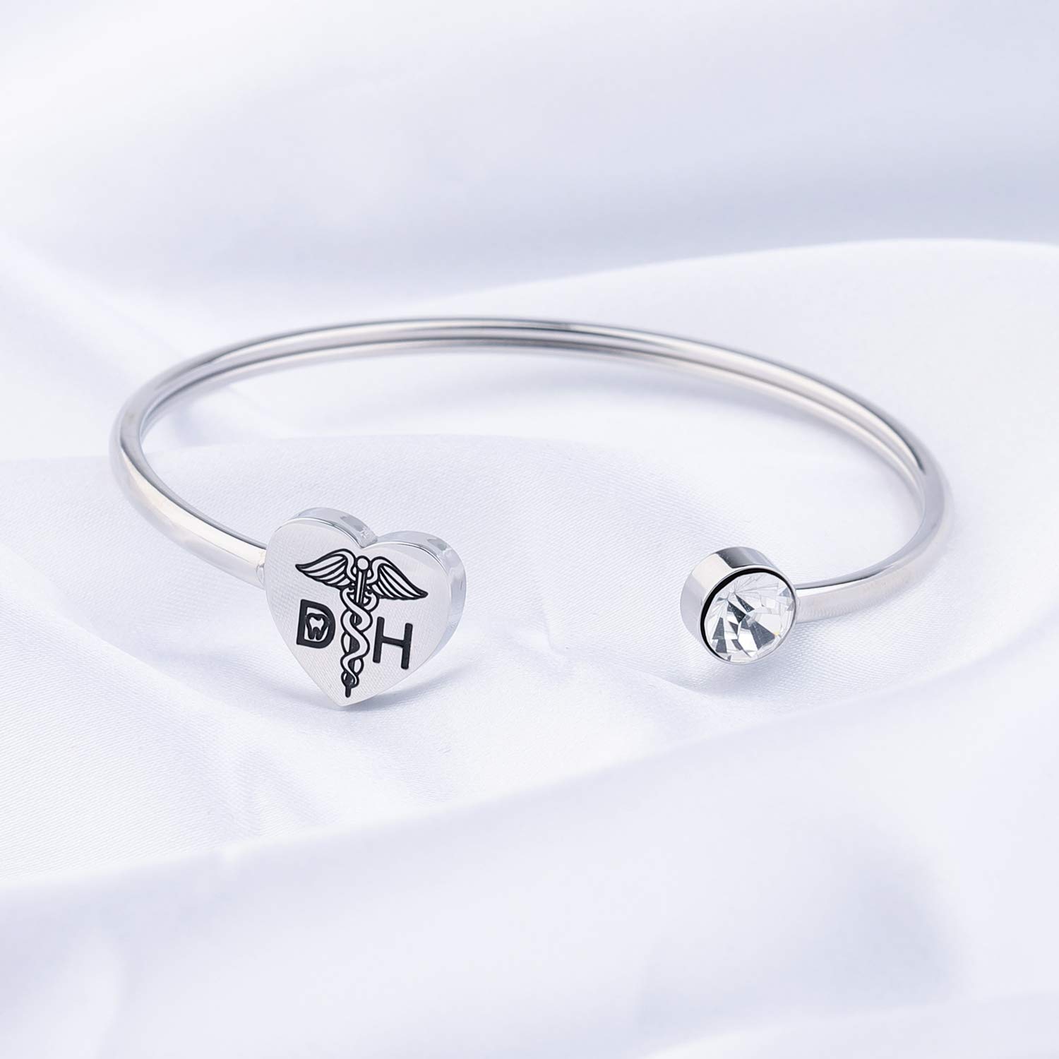 FUSTMW Dental Hygienist Bracelet - Elegant Dentist Jewelry Gift for Graduation & Appreciation - Medical Caduceus Charm Bracelet for Dental Professionals | Perfect for Clinics, Graduation Ceremonies & Daily Wear