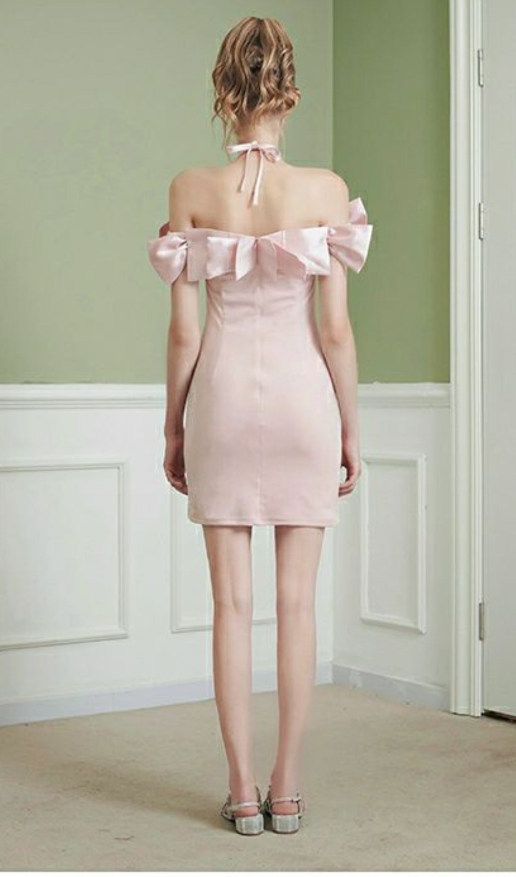 Elegant Pink Halter Neck Bow Mini Dress for Women - Perfect for Summer Parties, Date Nights & Beach Vacations