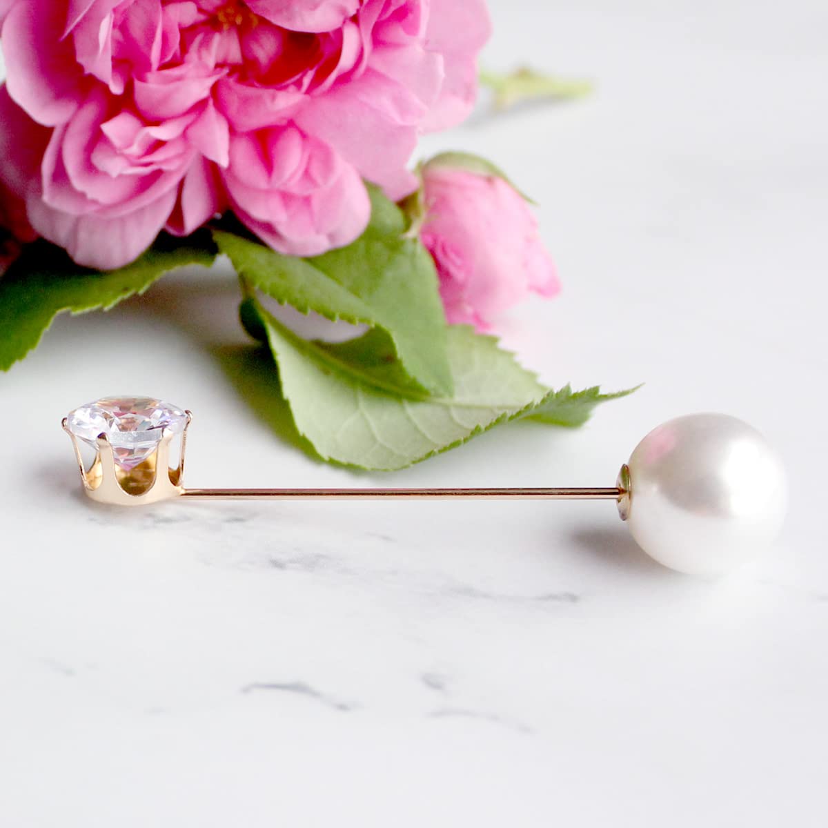 15-Piece Fashion Safety Pin Set with Faux Pearl Brooches - Heavy Duty Large Safety Pins for Women's Clothing, Dresses & Accessories - Perfect for DIY Fashion, Costume Jewelry & Outfit Decoration