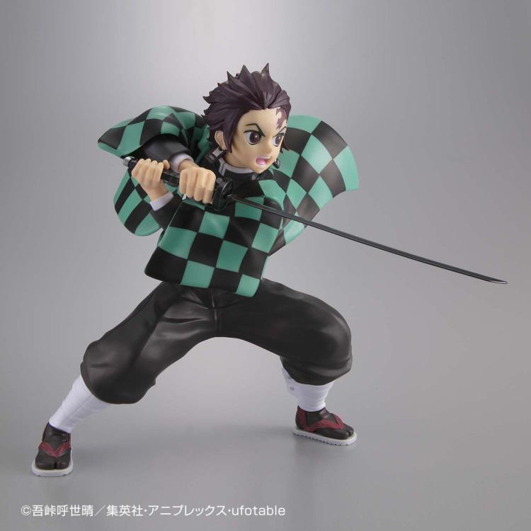 Bandai Demon Slayer Kimetsu no Yaiba Tanjiro Kamado Action Figure Model Kit - Anime Collectible for Display & Cosplay Props