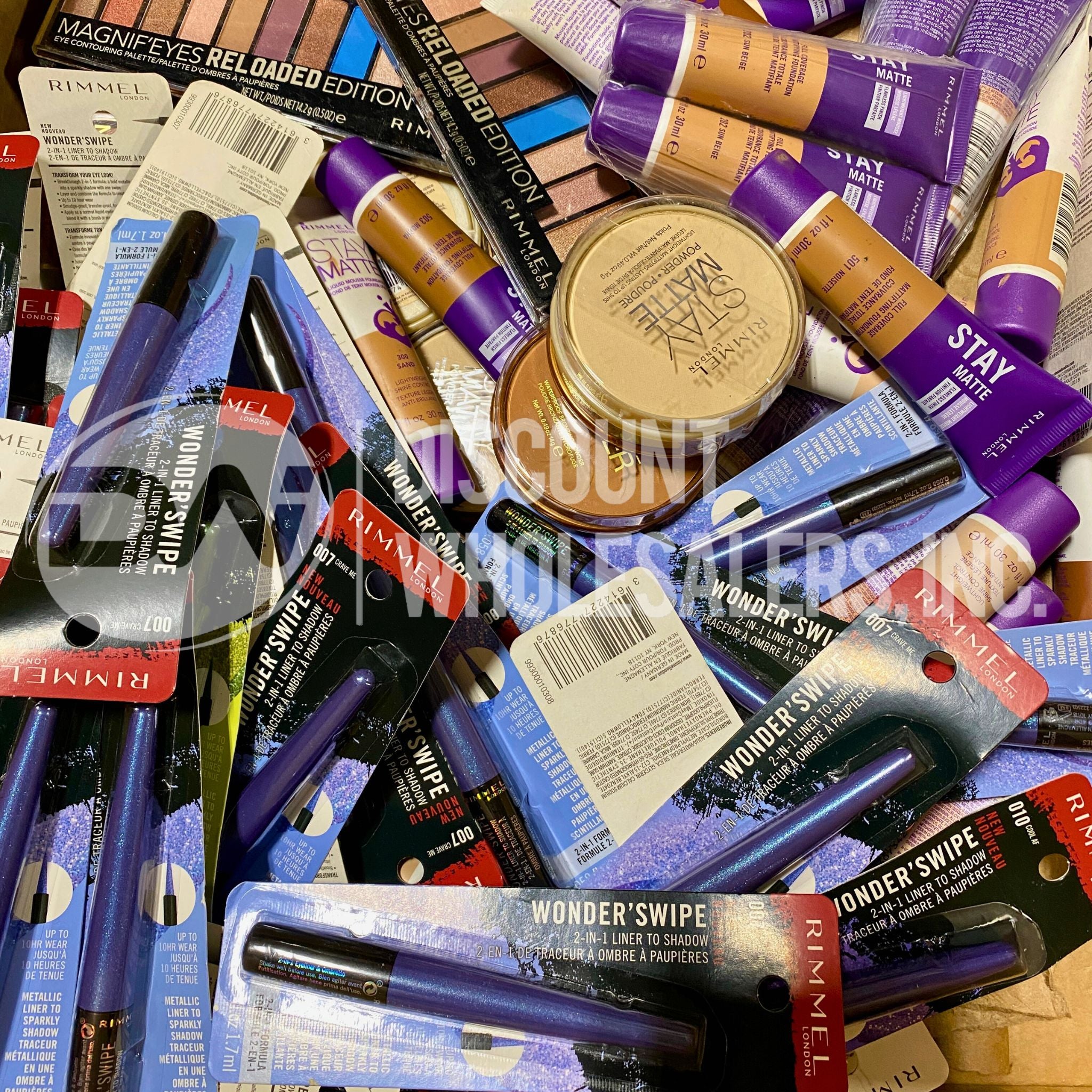 Rimmel Assorted Eyeshadows, Metallic Eyeliner, Powder Bronzer & Liquid Mousse Foundation - 100 Piece Makeup Kit for Professional & Everyday Use - Perfect for Parties, Weddings & Photo Shoots
