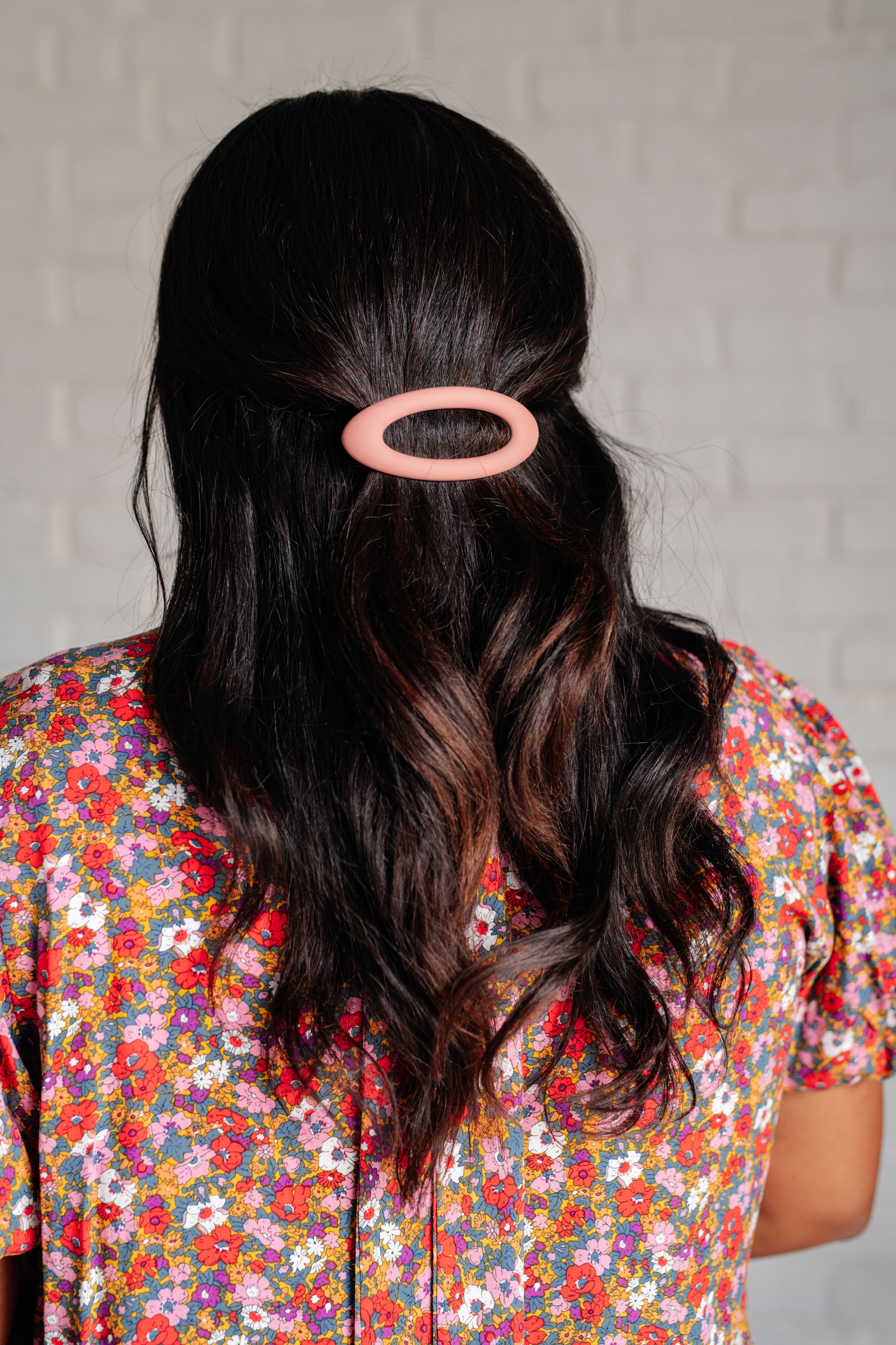 Large Oval Hair Clips Set of 5 - Non-Slip Hair Accessories for Women & Girls - Perfect for School, Work, Gym & Everyday Styling
