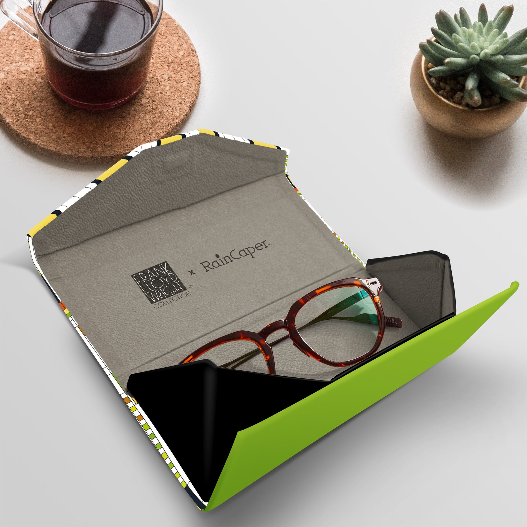 Tree of Life Glasses Case - Stylish & Protective Eyewear Holder for Sunglasses & Reading Glasses - Perfect for Travel, Work & Daily Use