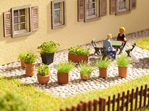 Noch 14032 Realistic Foliage Plants in Pots - Miniature Landscape Modeling for Train Sets, Dioramas & Architectural Models - Perfect for HO Scale Scenery & DIY Craft Projects