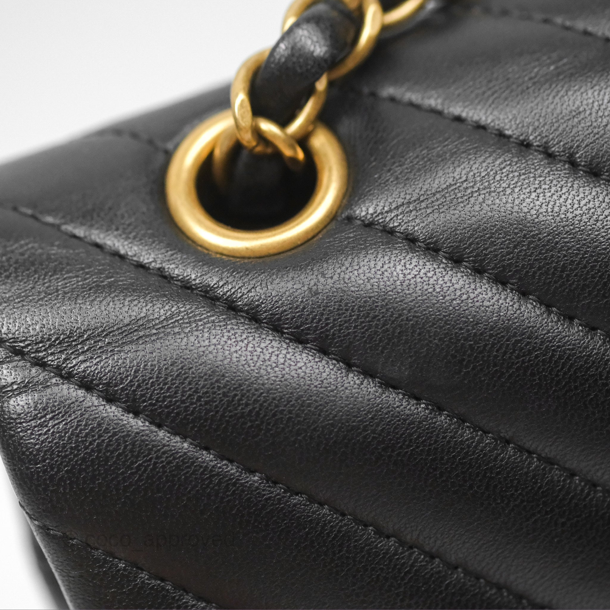 Chanel Classic M/L Medium Flap Chevron Black Lambskin Gold Hardware Bag - Luxury Designer Handbag for Women, Perfect for Evening Events & Special Occasions