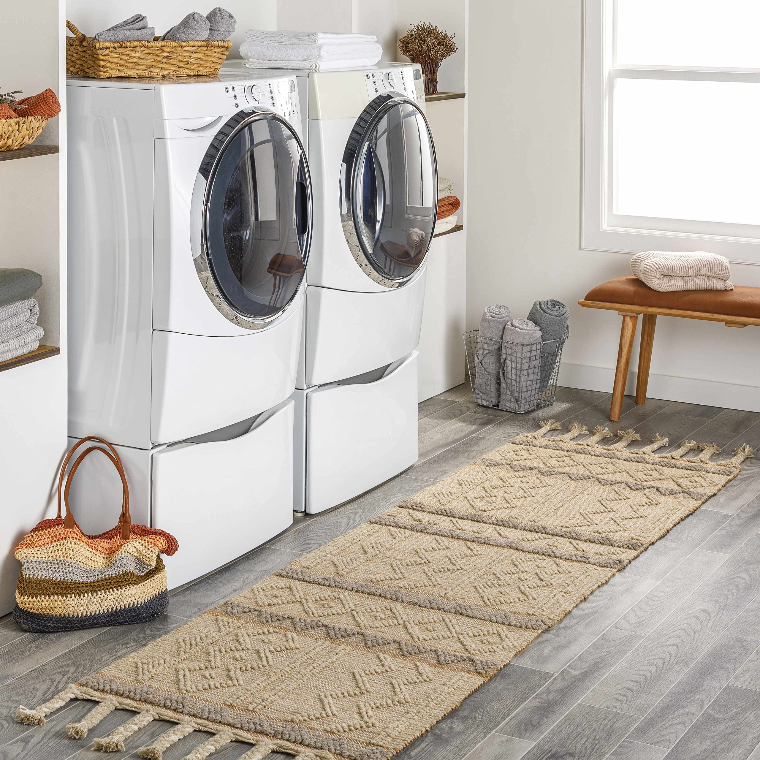 Bohemian Transitional Jute Area Rug 6' x 9' - Tan & Gray Handwoven Natural Fiber Carpet for Living Room, Bedroom - Eco-Friendly Home Decor for Cozy Spaces & Boho Chic Interiors