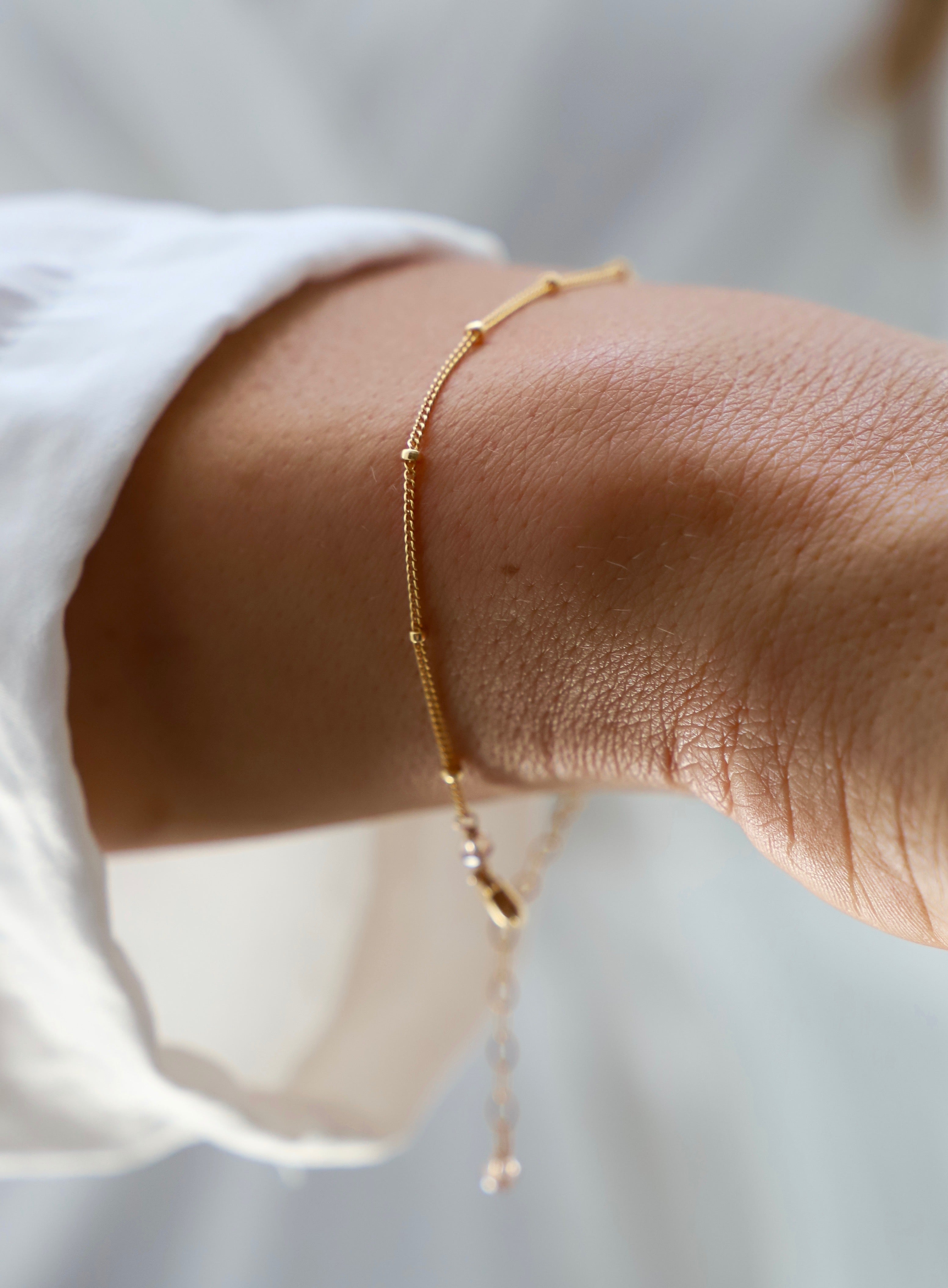 Delicate Ball Chain Bracelet for Women - Elegant & Dainty Jewelry for Everyday Wear, Gifts & Special Occasions