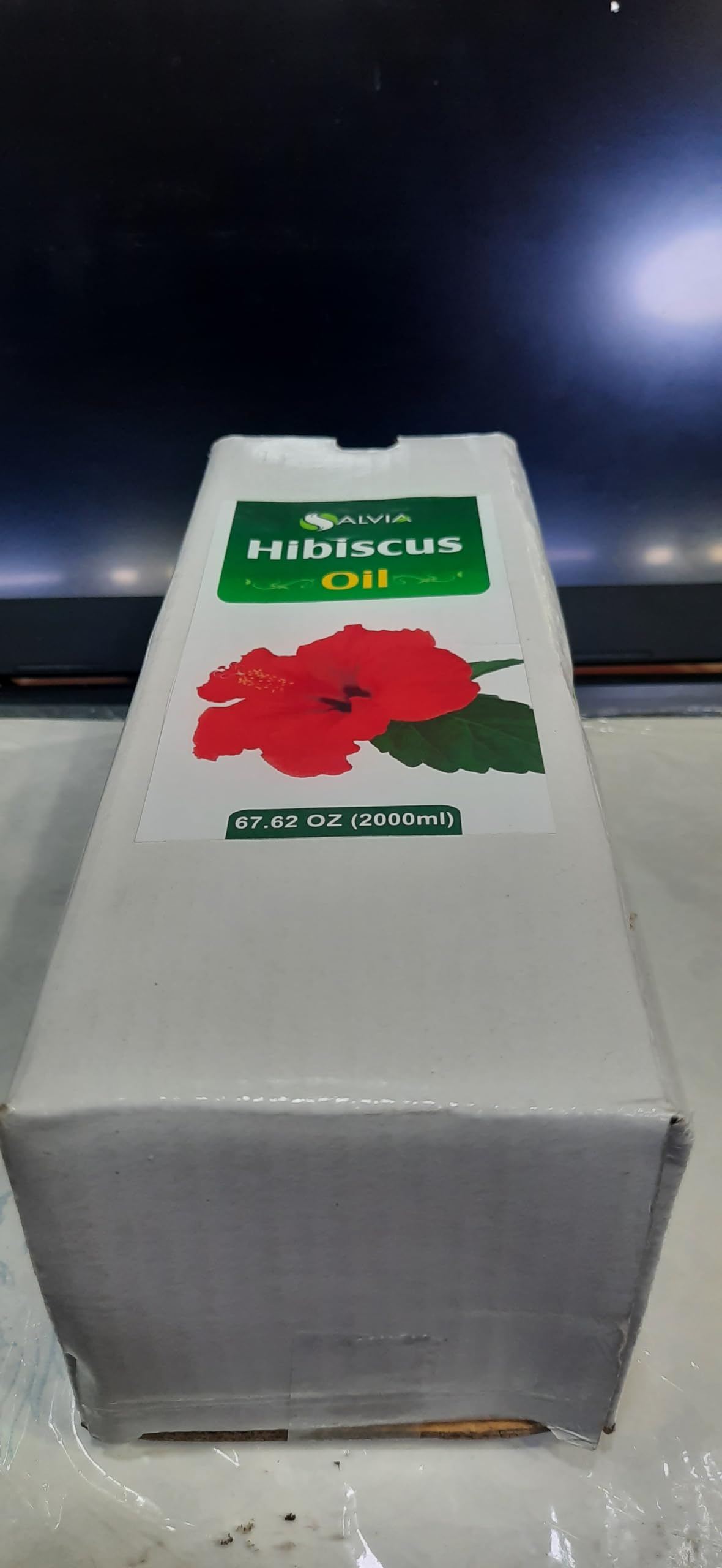 100% Pure Organic Hibiscus (Hibiscus sabdariffa L) Essential Oil - Undiluted, Unrefined, Therapeutic Grade for Aromatherapy - 2000ml/67.6fl oz Bulk Size - Perfect for Diffusers, Massage Oils & DIY Skincare