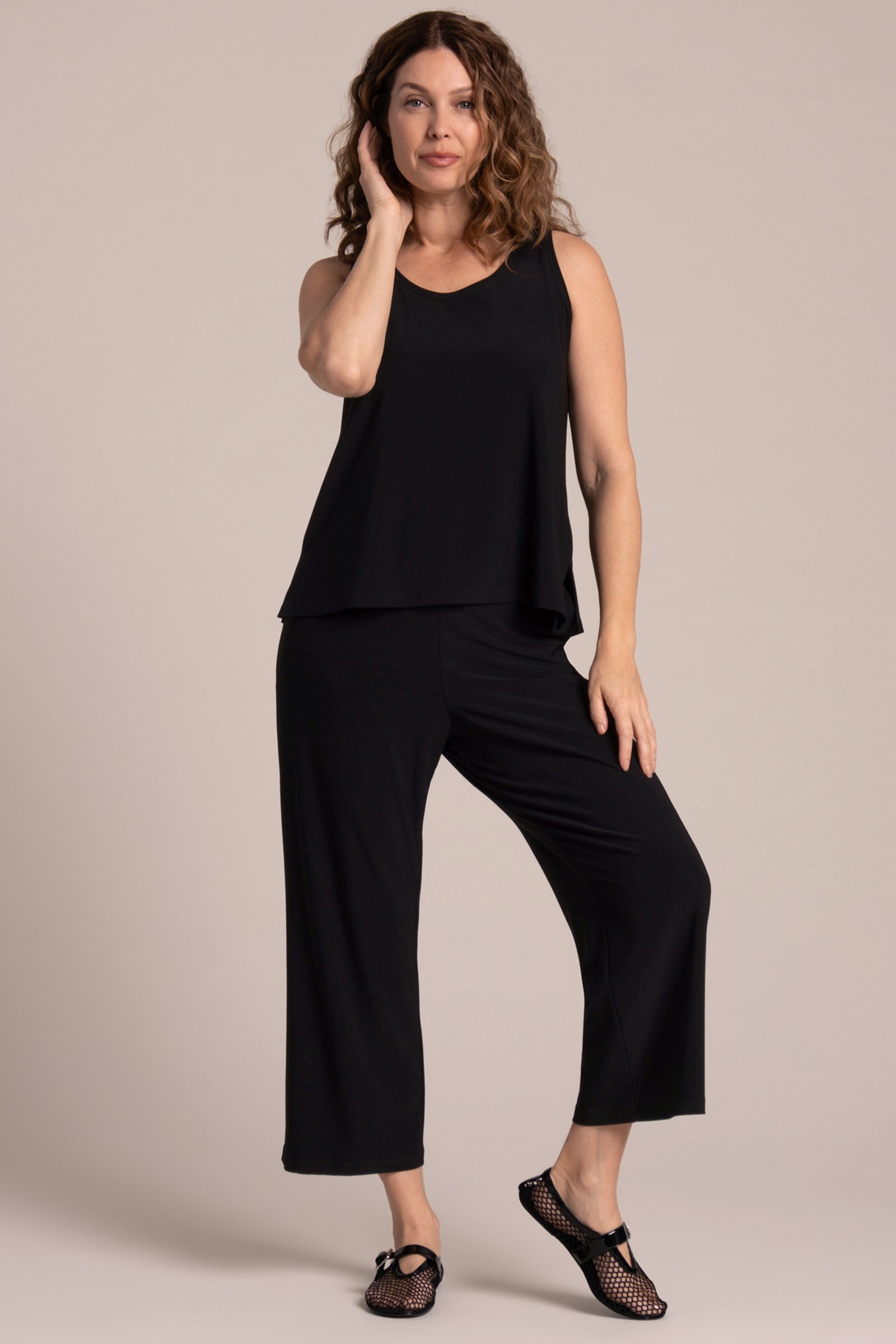 Go To Tank Relax Short Sleeve T-Shirt for Women - Soft Casual Comfort Fit - Black | Perfect for Yoga, Gym, and Everyday Wear