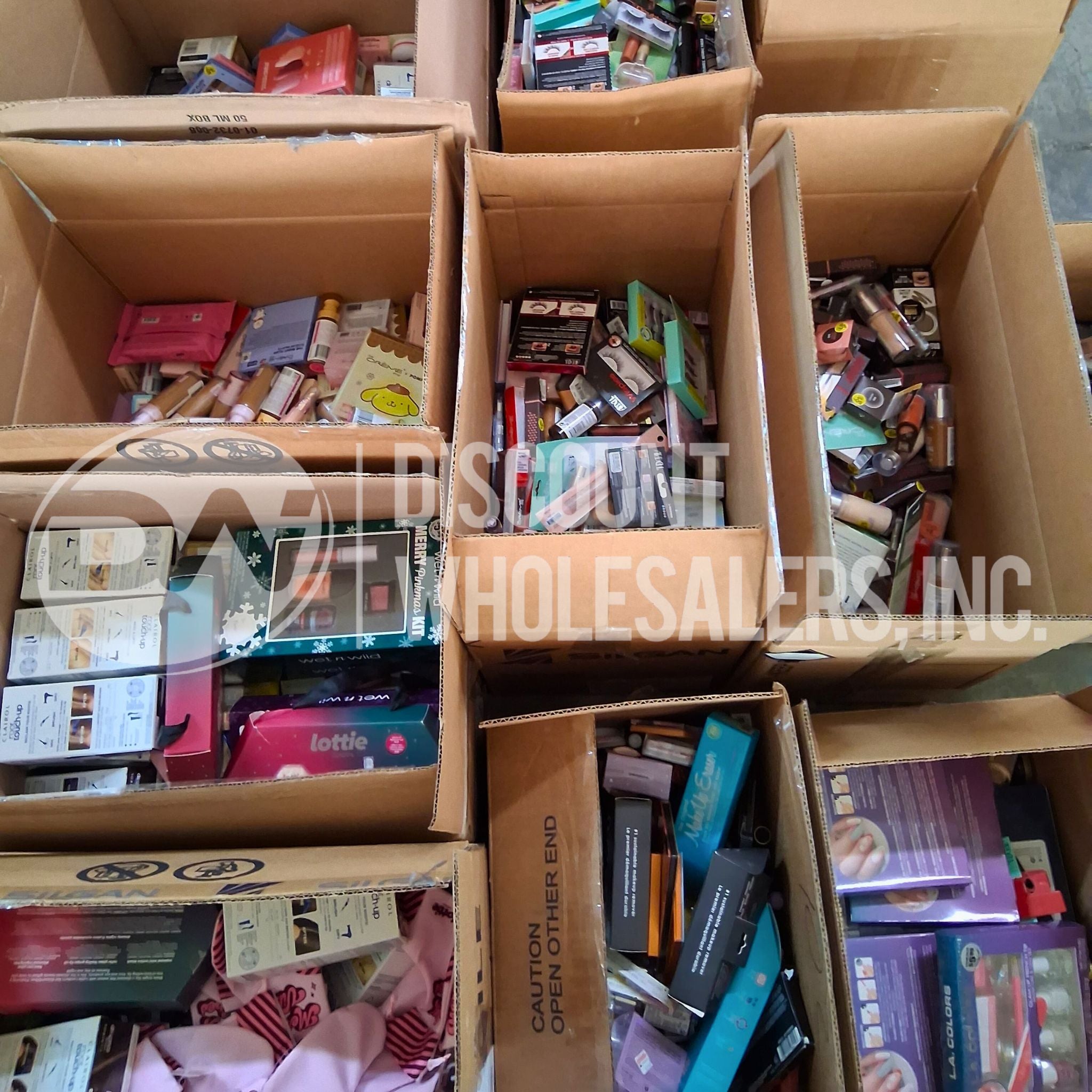 CVS Cosmetic (2908 Pcs/Pallet) - Bulk Wholesale Beauty Products for Retail Stores & Salons - Perfect for Makeup Counters, Beauty Supply Shops & Professional Use