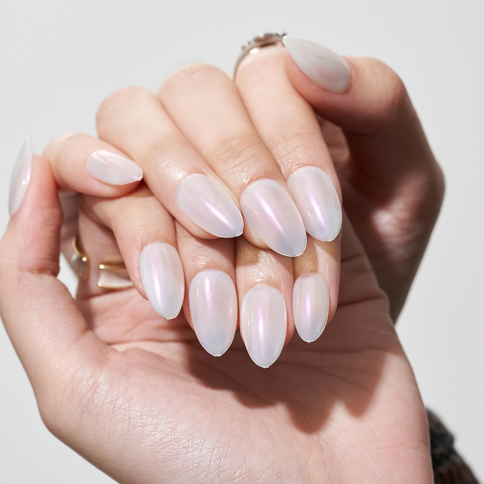 GLAMERMAID Short Almond Press on Nails - 24Pcs White Pearl Mermaid Chrome Fake Nails with Glossy UV Finish | Reusable Acrylic False Nails Manicure Kit for Women | Perfect for Spring Parties, Weddings & Everyday Glam
