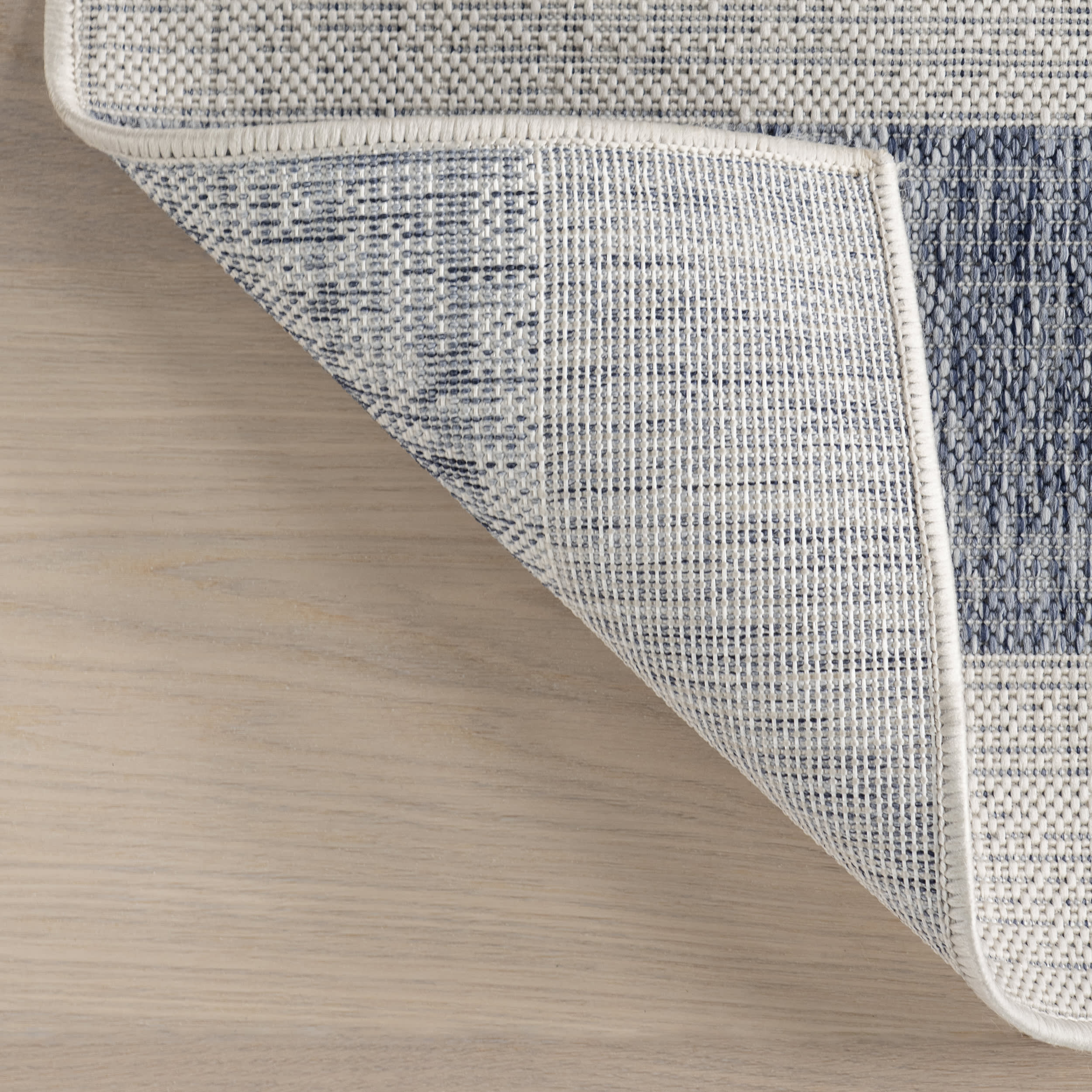 Ariah Blue Wide Stripes Indoor Outdoor Area Rug - Soft Non-Slip Floor Mat for Living Room, Bedroom, Patio & Deck Decor