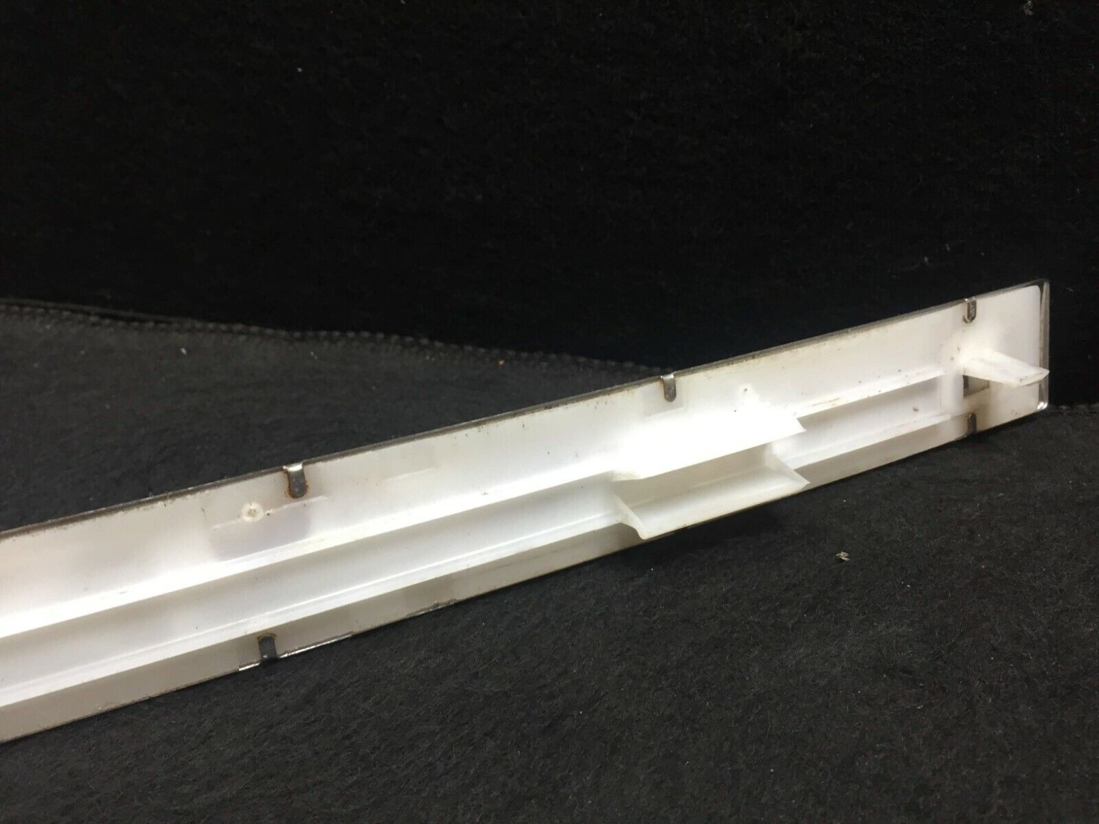Mercedes W163 ML320 Right Passenger Side Front Door Scuff Plate OEM - Perfect Fit Replacement for 2000-2003 Models - Enhance Interior Protection & Style