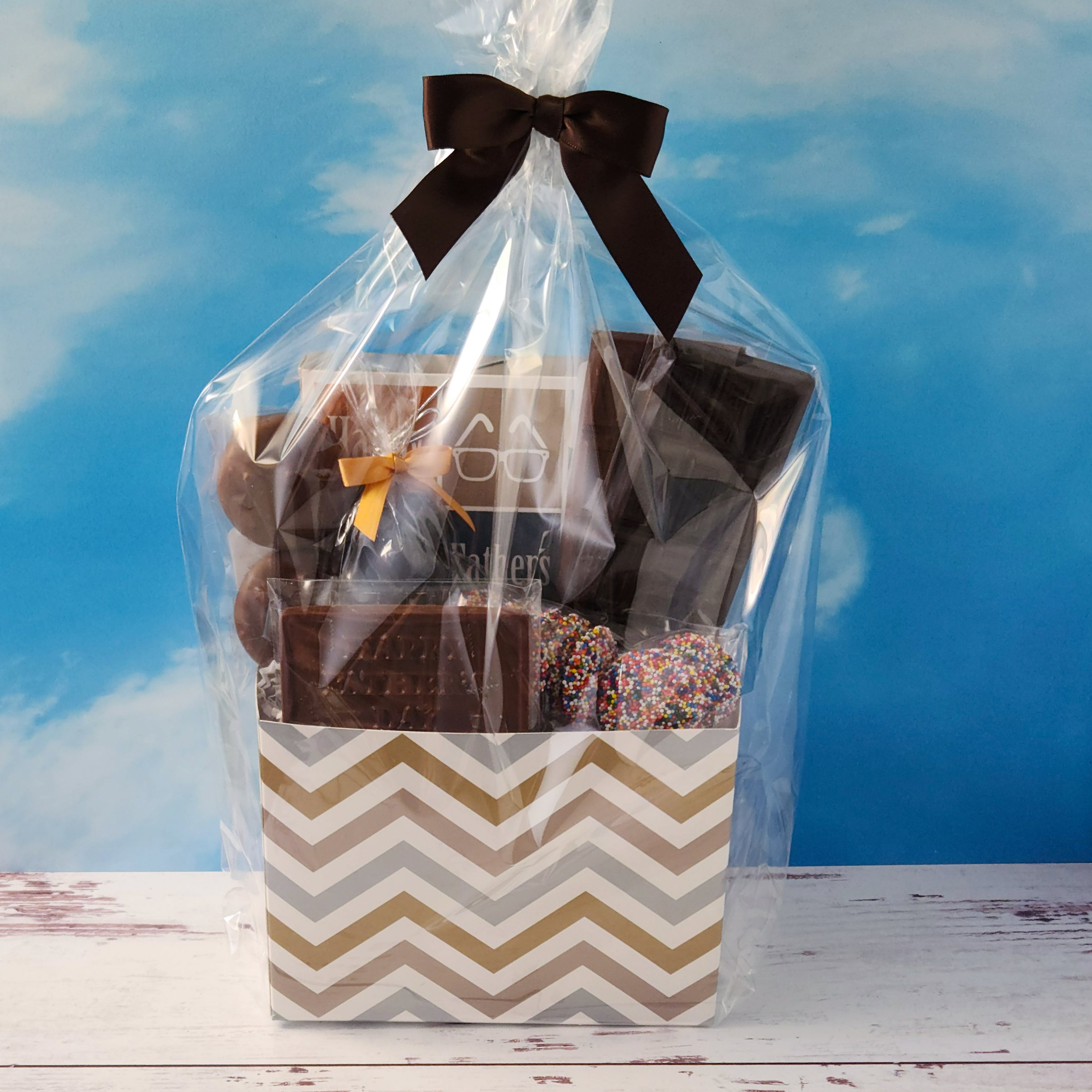 Best Father's Day Gift Basket - Premium Gourmet Snacks & Personalized Gifts for Dad - Perfect for Birthday, Anniversary & Special Occasions