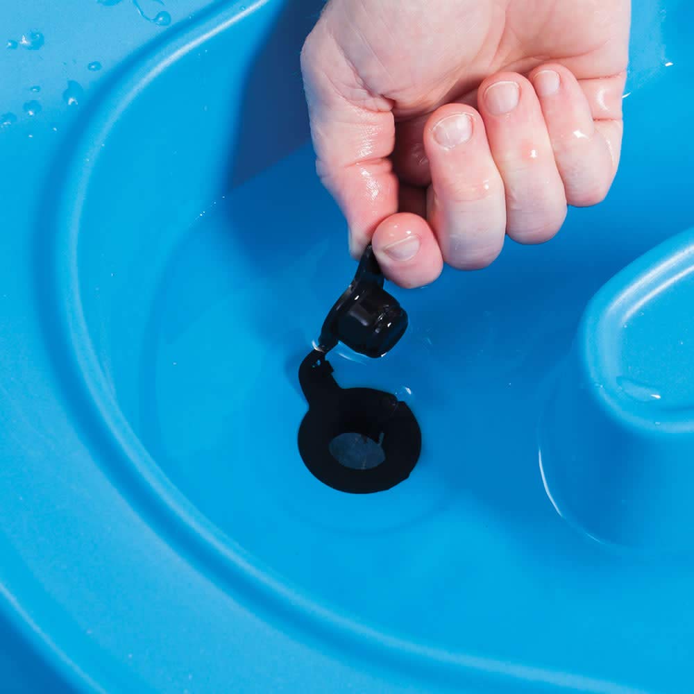 Step2 Cascading Cove Sand & Water Table - Outdoor Sensory Play Activity Set for Toddlers 1.5+ Years | Includes Umbrella & 7 Toy Accessories | Perfect for Backyard, Beach & Summer Water Play