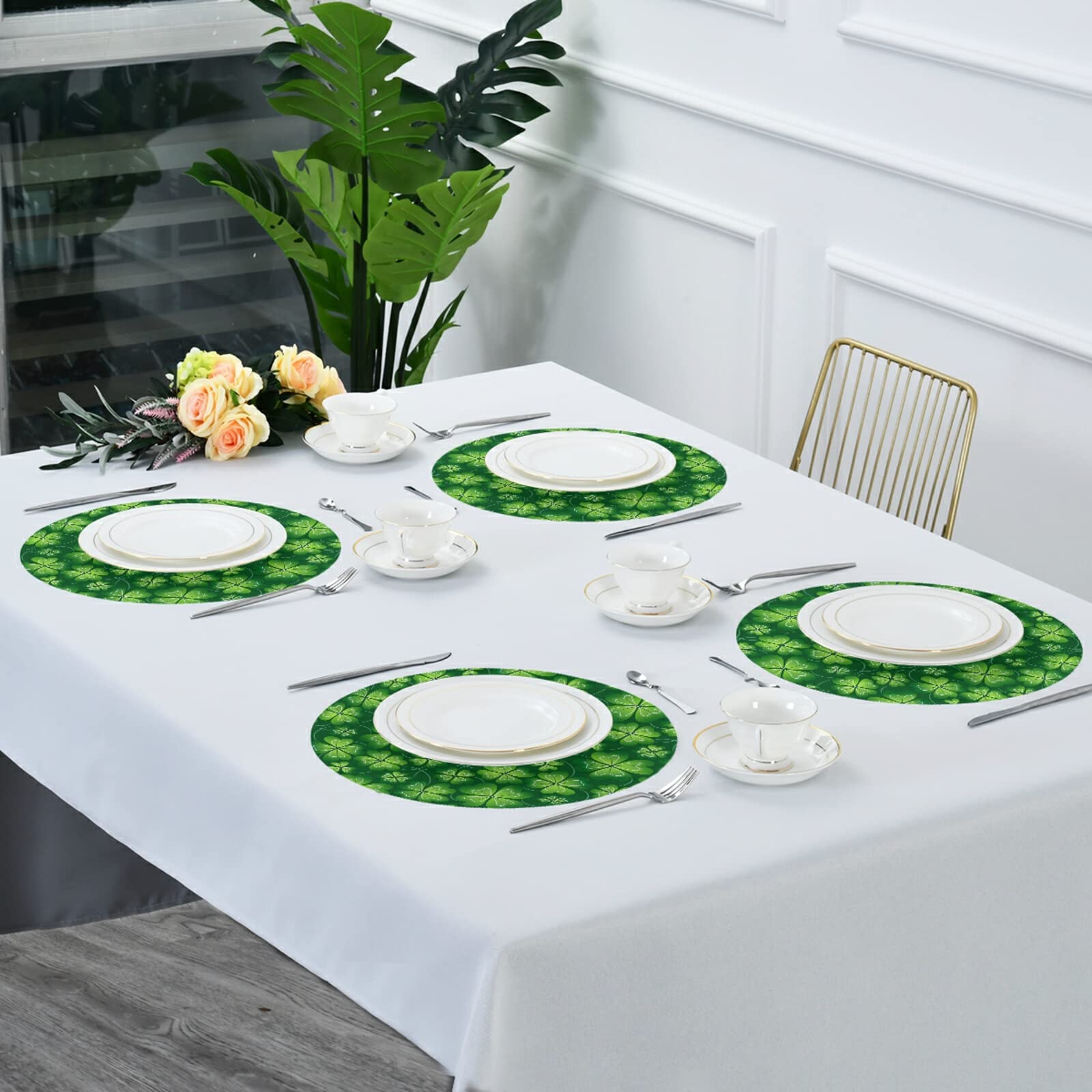 Dark Green Clover St. Patrick's Day Placemats - Set of 4 Round Heat Insulation & Non-Slip Dining Table Mats (15.4 Inch) for Kitchen, Holiday Decor & Irish Themed Parties - Perfect for St. Paddy's Celebrations, Dinner Gatherings & Festive Home Decor