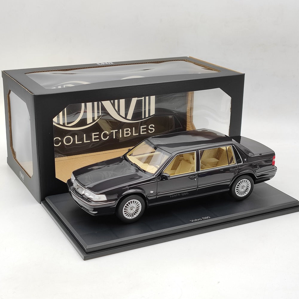 1/18 Scale Volvo S90 Royal Level 3 1998 Blackberry Resin Model Car - Purple Collectible Toy Car Gift for Adults & Kids | Display, Collection, Birthday Present