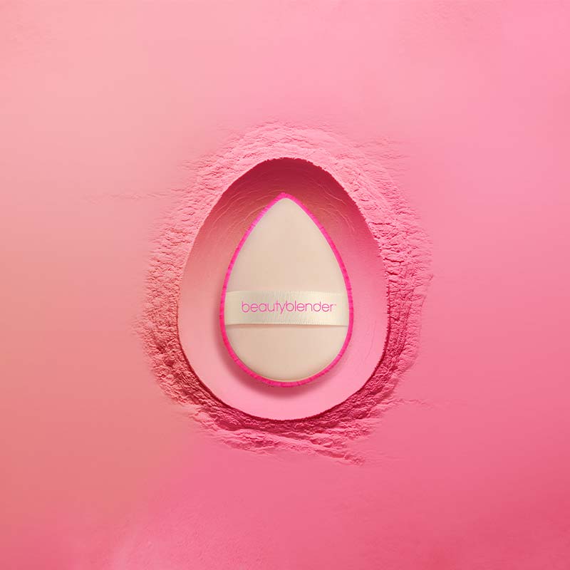 Beautyblender Power Pocket Puff™ - Makeup Sponge for Flawless Foundation & Concealer Application - Perfect for Travel & On-The-Go Touch Ups