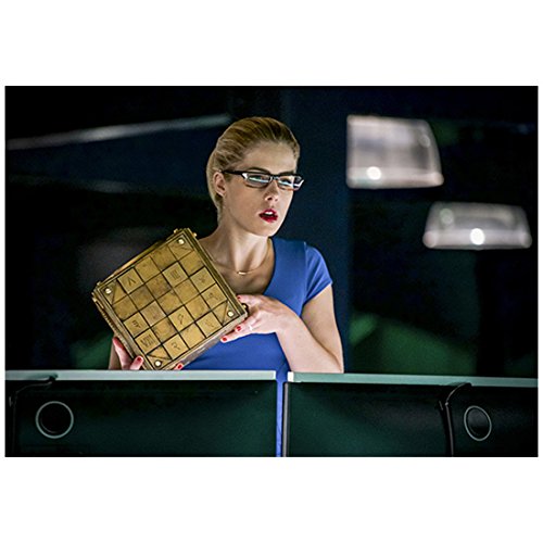 Emily Bett Rickards 8x10 Photo Print - Arrow TV Series (2012) in Blue Dress Holding Cube - Perfect for Fans, Collectors & Home Decor