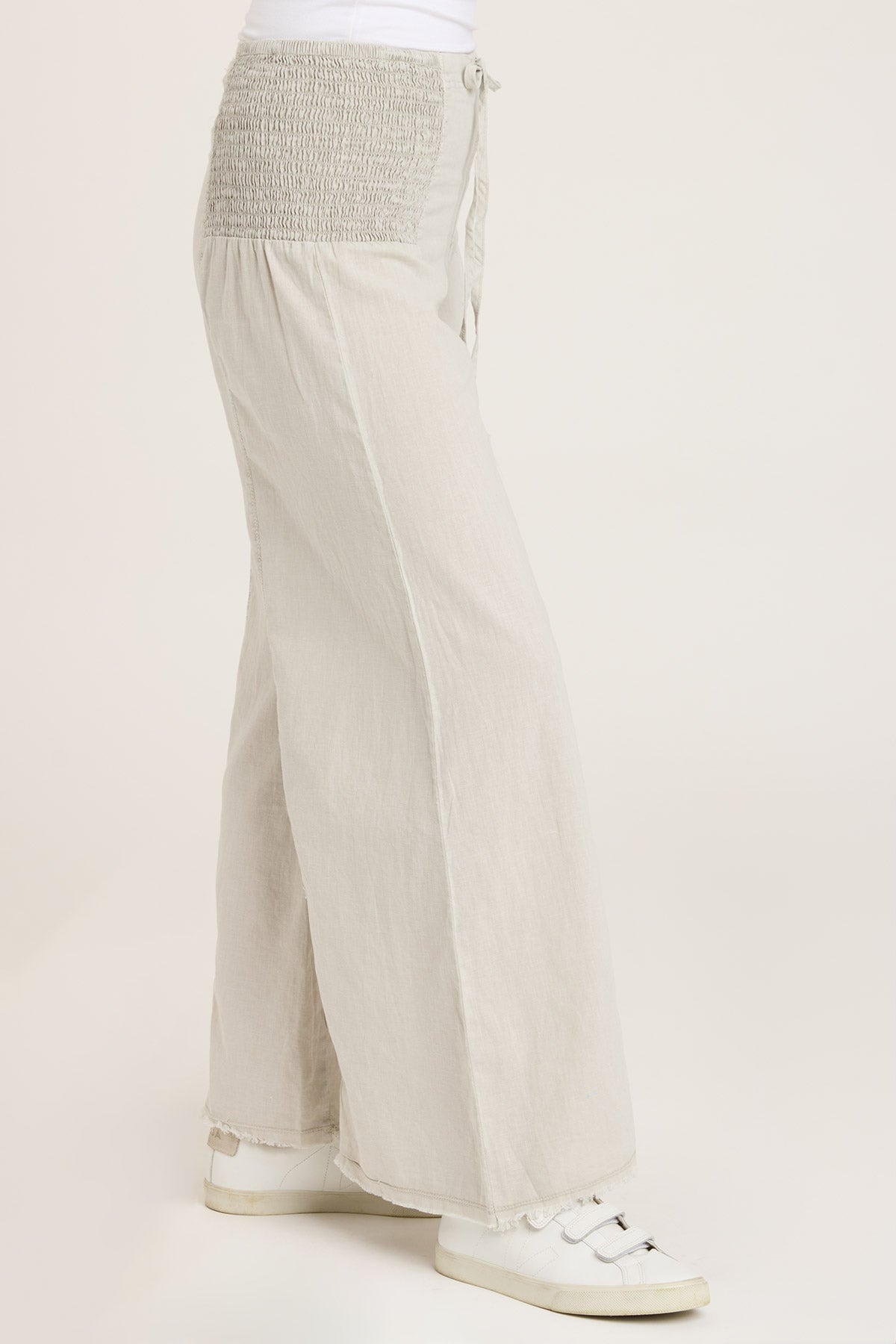 Kaj Wide Leg Whitecap Pigment Jeans for Women - High Waist Distressed Denim Pants with Stretch | Perfect for Casual Outfits, Streetwear & Boho Style