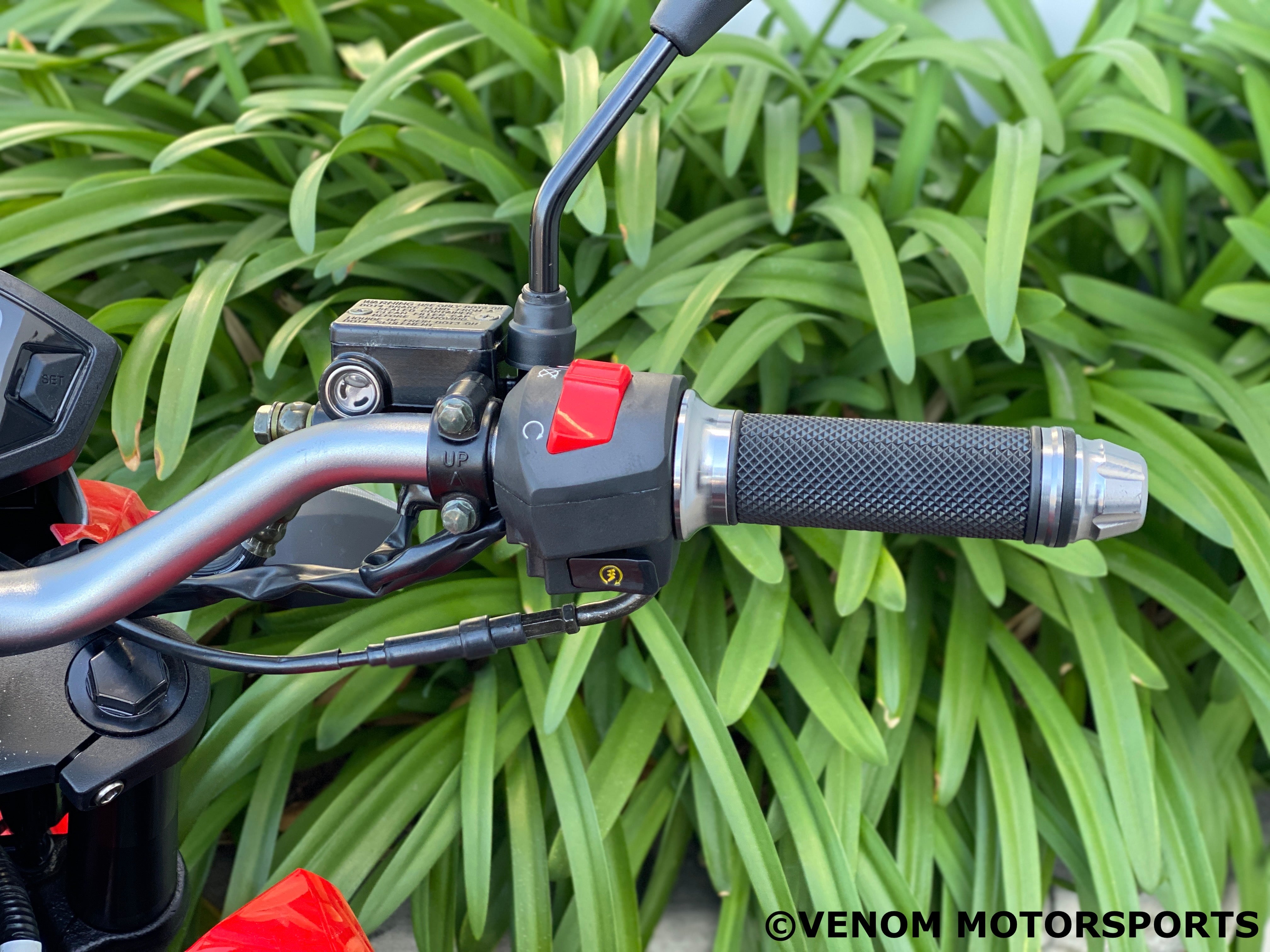 Venom Mini Max 50cc Automatic Motorcycle - Lightweight & Fuel Efficient for Commuting, Campus Riding & Urban Transportation