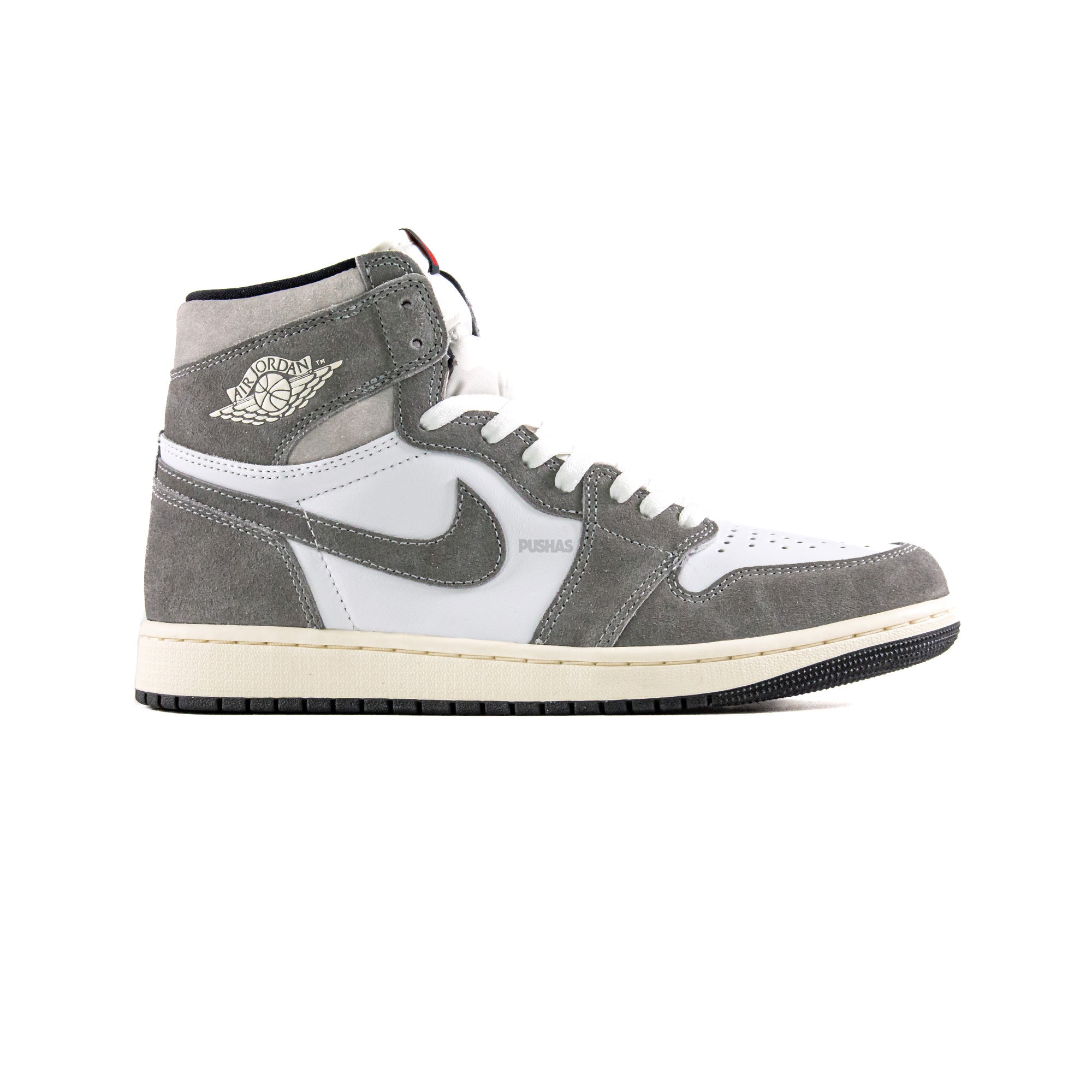 Air Jordan 1 Retro High OG 'Washed Black' Sneakers (2023) - Men's Basketball Shoes for Streetwear & Casual Fashion