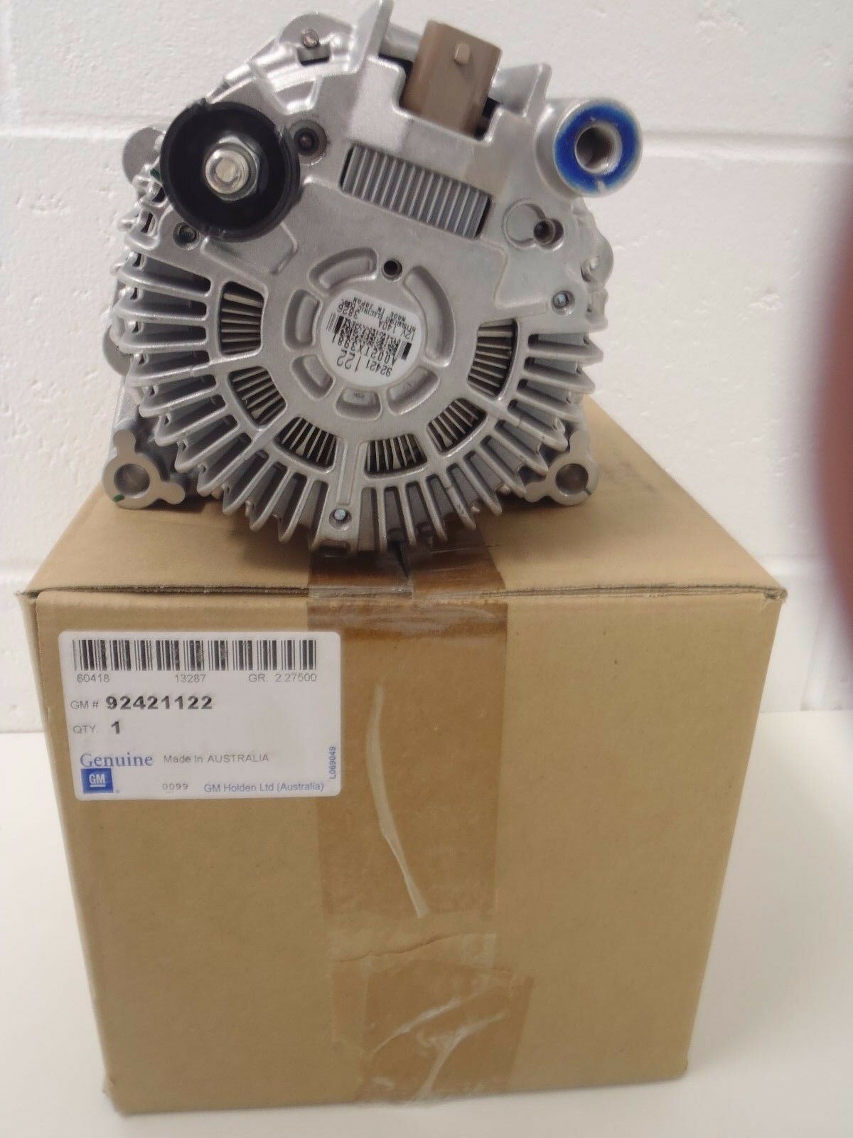 Genuine Alternator for Holden Commodore VEII VF V8 6.0L 6.2L L77 LS3 LSA (2009-2017) - High Performance Car Replacement Part for Smooth Engine Operation