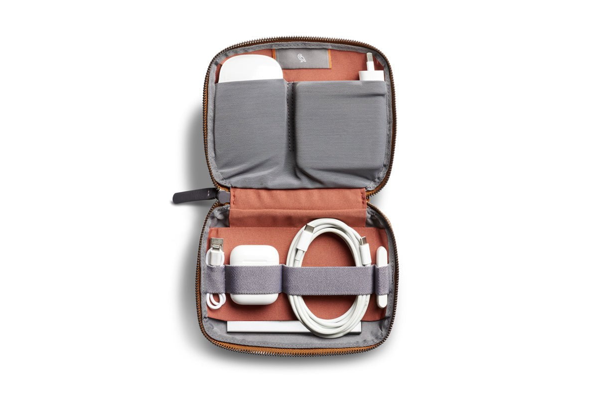 Bellroy Compact Tech Organizer - Slim Travel Cable Pouch for Phones, Chargers & Accessories | Perfect for Business Trips & Daily Commute