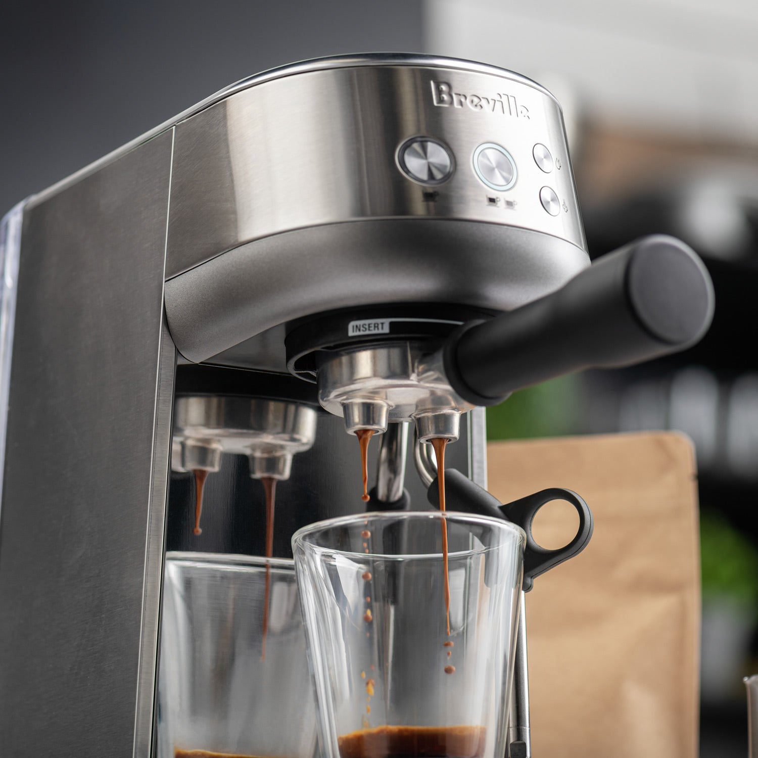 Breville Bambino BES450BSS Stainless Steel Espresso Machine - Compact & Fast for Home Baristas, Perfect for Lattes & Cappuccinos