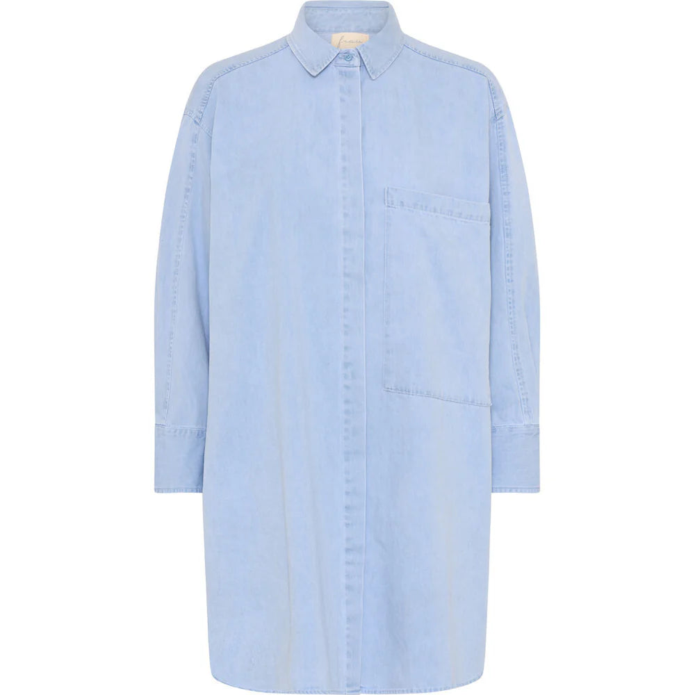 Lyon Light Blue Denim Shirt for Men & Women | Stylish Casual Button-Up Shirt for Everyday Wear, Office & Weekend Outfits | Comfortable Cotton Denim Top