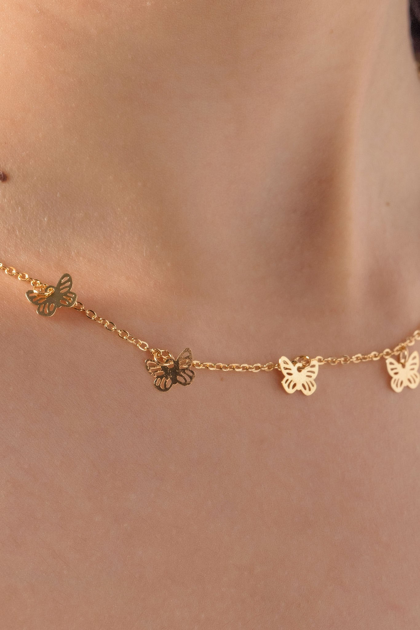 Elegant Multi Butterfly Pendant Necklace for Women - Dainty Layering Jewelry Gift for Her - Perfect for Weddings, Parties & Everyday Wear