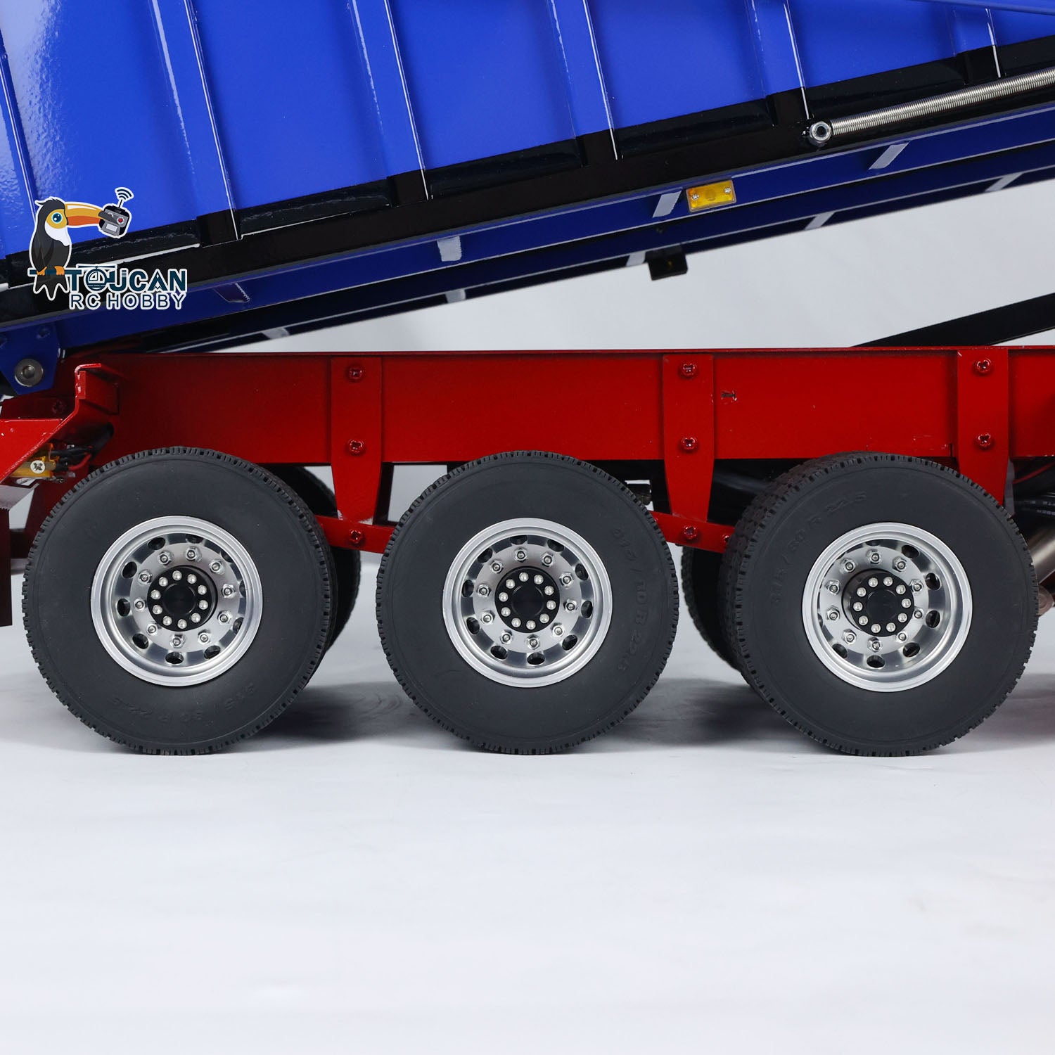 1/14 Scale Metal RC Dump Truck with 3 Axles, Hydraulic Lift, Electric Awning & Light Pump - Construction Vehicle Model for Kids & Adults (Perfect for RC Car Racing, Construction Play & Collectors)