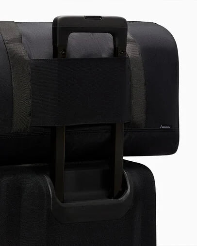 Converse Go 2 Black Duffle Bag - Waterproof Gym Bag for Men & Women - Perfect for Travel, Sports & Workout Gear Storage