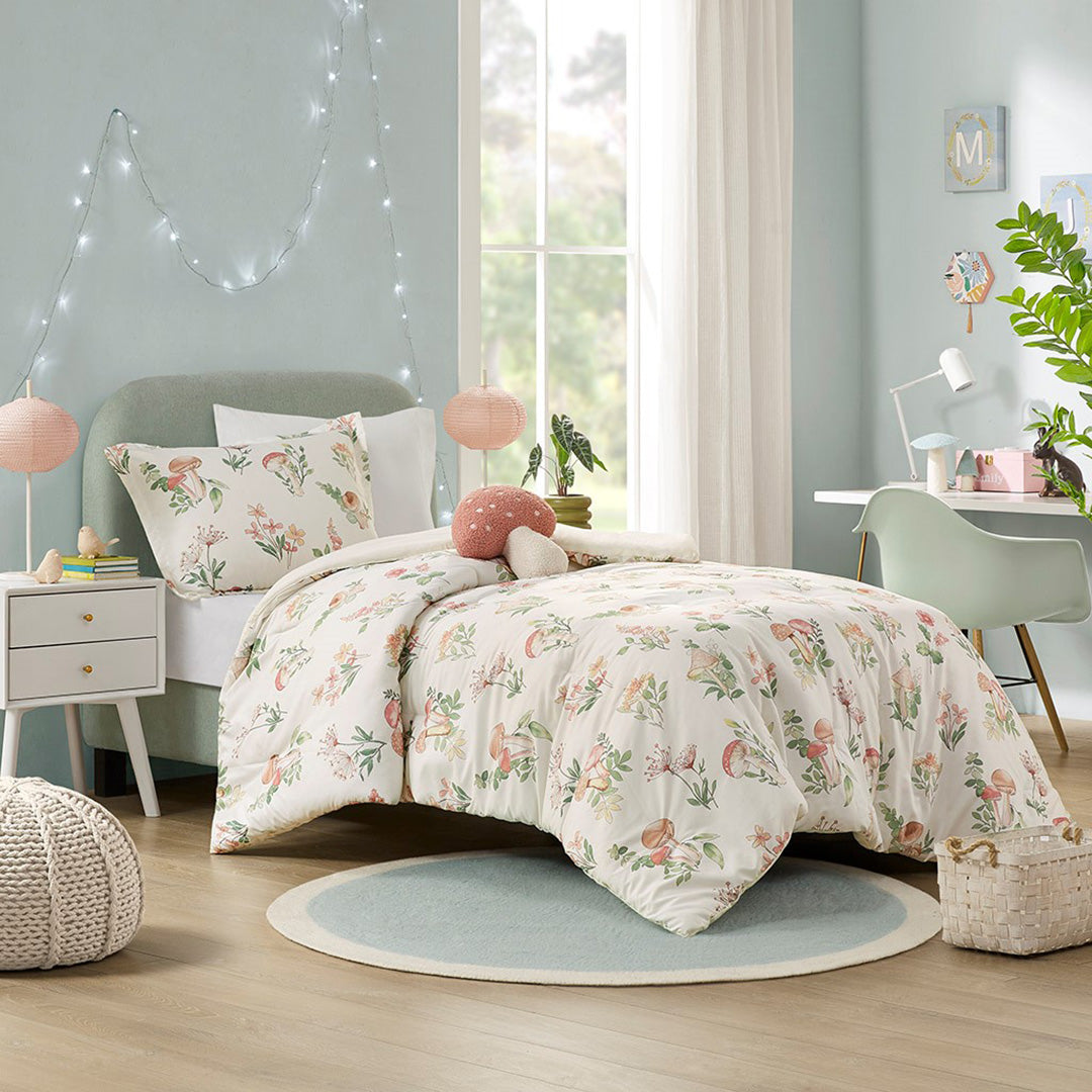 Gwen Garden Comforter Set - Queen Size Floral Bedding Collection with Pillow Shams | Perfect for Master Bedroom, Guest Room & Cozy Home Decor