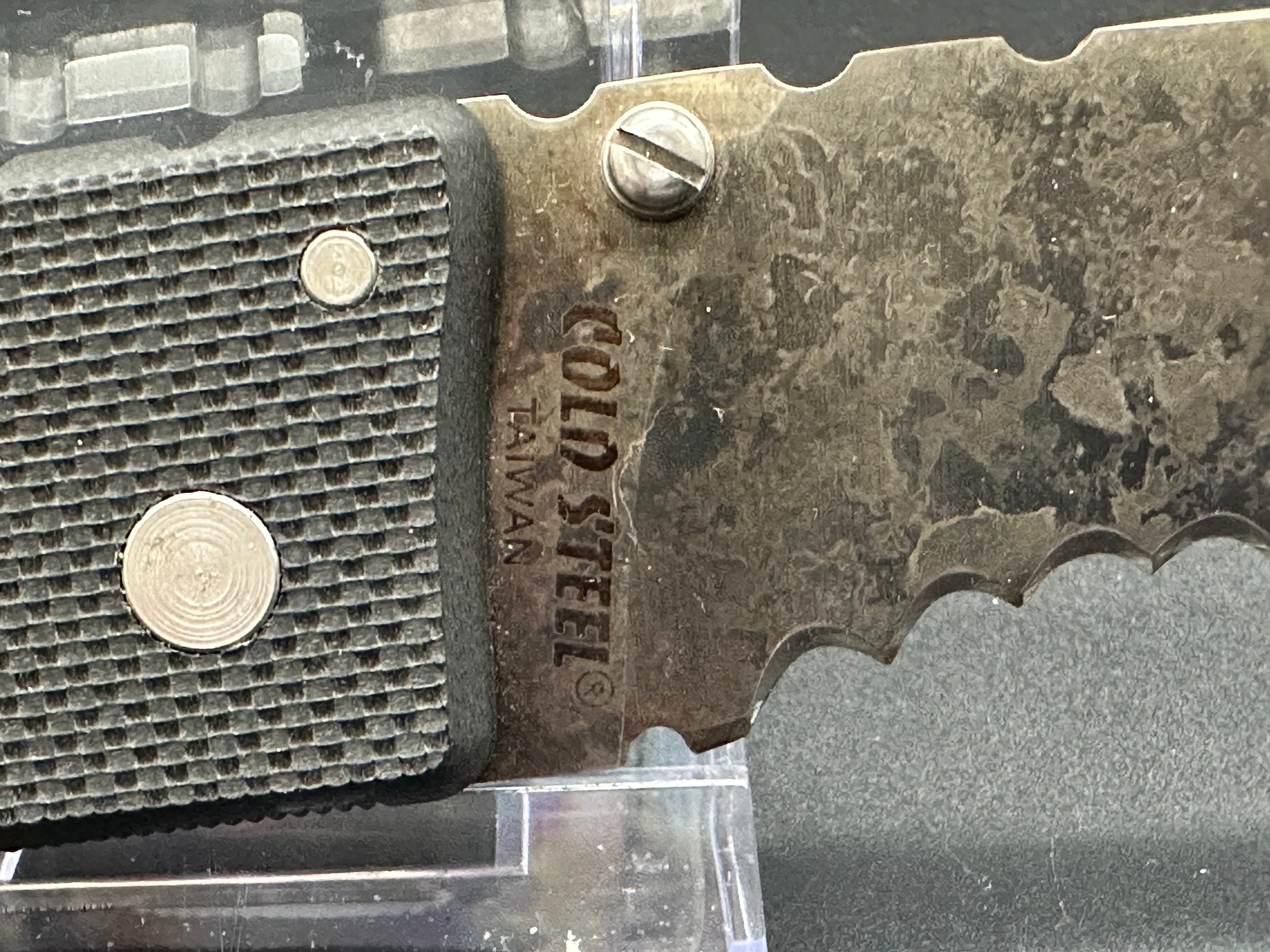 Cold Steel Holdout 6