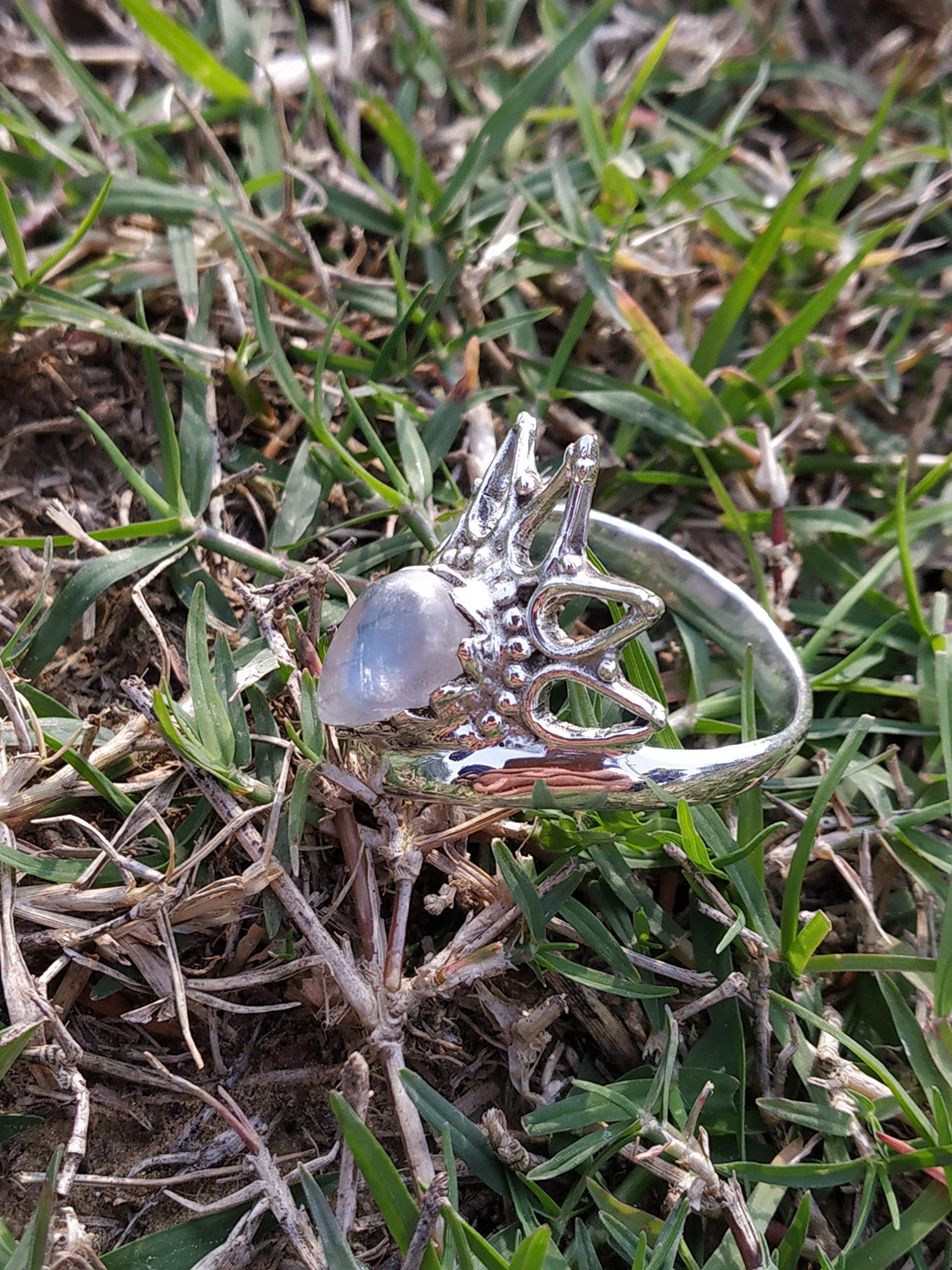 Rainbow Moonstone Silver Ring - Vintage Handmade Jewelry for Women | Genuine Stone Solitaire Ring | Boho Engagement Gift, Bridal Gift, Statement Ring | Perfect for Weddings, Anniversaries & Special Occasions