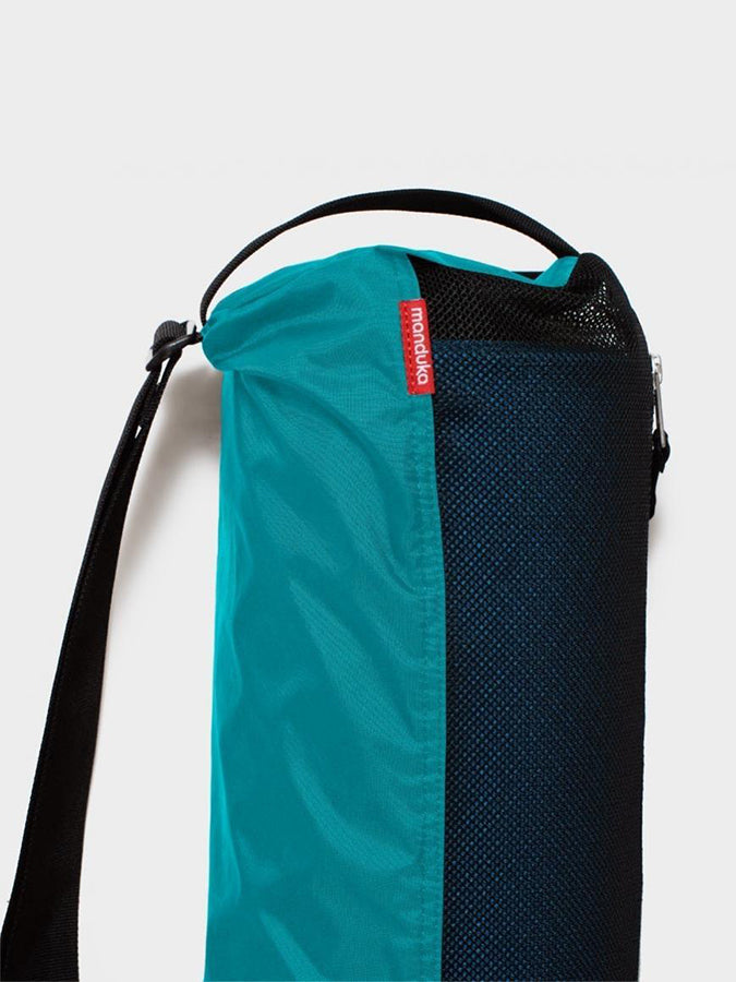 Manduka Breathe Easy Yoga Mat Bag - Eco-Friendly Yoga Mat Carrier for Women & Men - Perfect for Yoga Class, Gym, Travel & Outdoor Activities