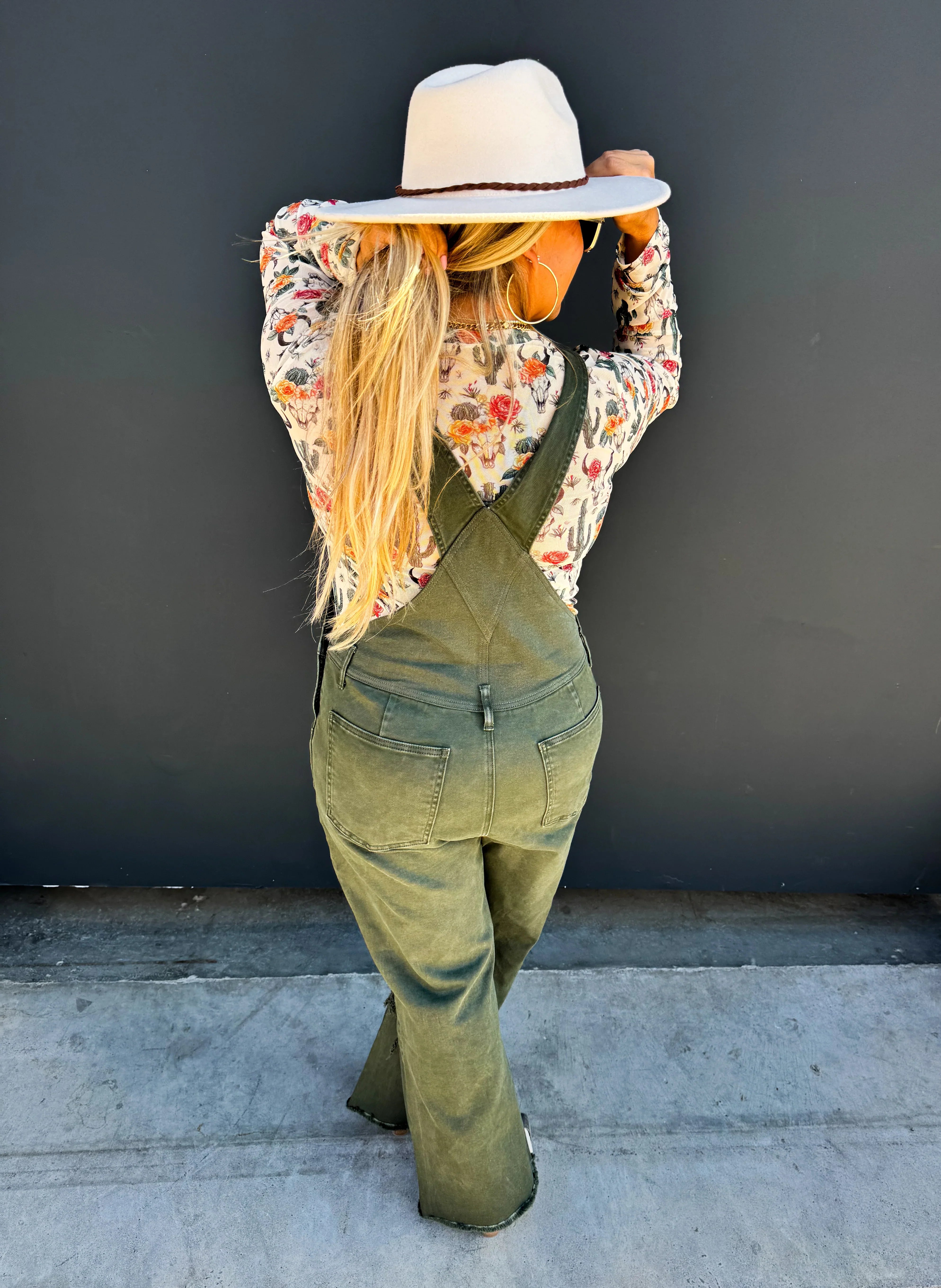 PREORDER: Dahlia Crop Wide Leg Overalls for Women - Denim & Black | Casual Outfit, Streetwear Fashion, Spring Summer Jumpsuit