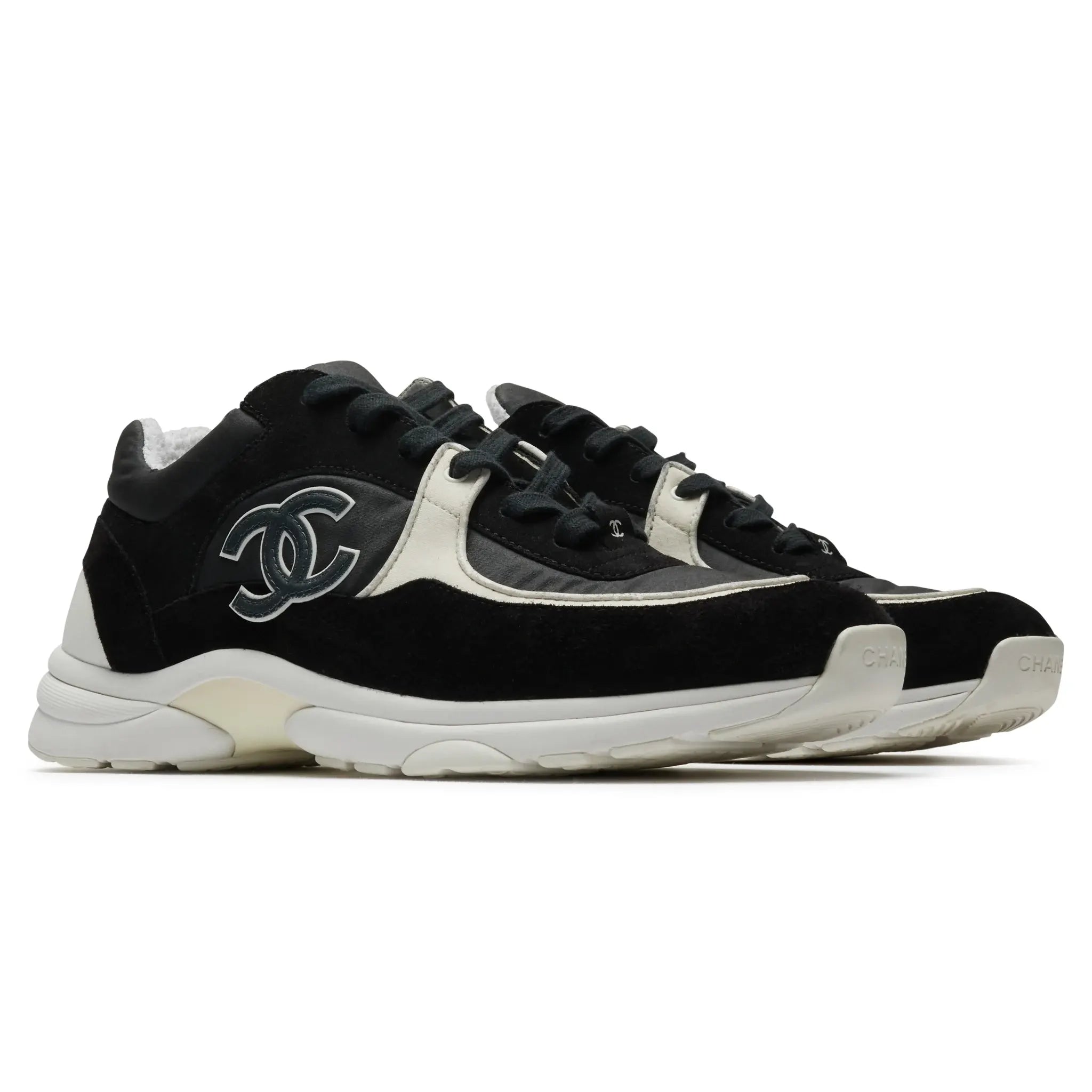 Vintage Chanel CC Logo Suede Nylon Reflective Black & White Sneakers - Stylish Luxury Fashion for Women | Perfect for Casual Outings & High-End Streetwear