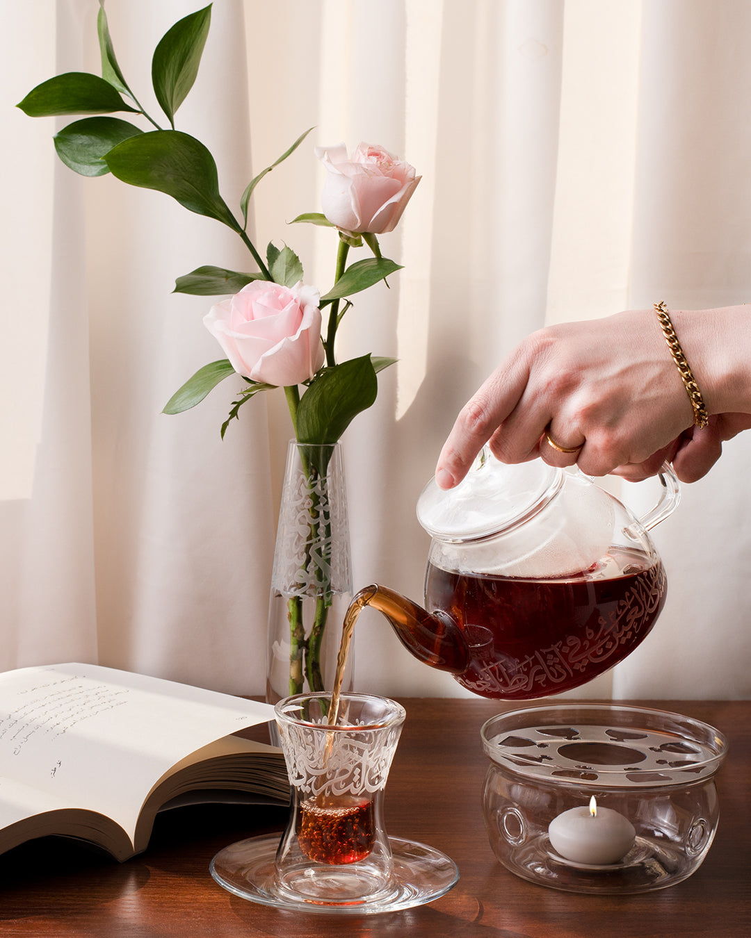 Premium Dimlaj Thuluth 6-Piece Double Wall Tea Glass Set with Engraved Saucers - Elegant Arabic Tea Cups for Home, Restaurants & Special Occasions