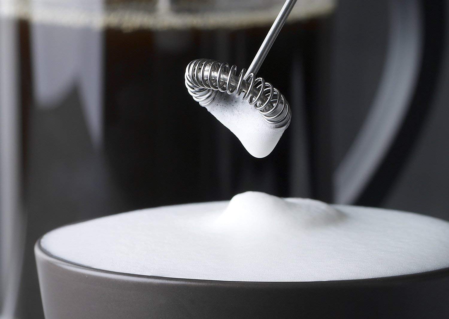RayLineDo® Stainless Steel Electric Milk Frother - Handheld Battery Operated Coffee Foam Maker with Whisk for Latte, Cappuccino & Hot Chocolate | Includes 2 Coffee Stencils & Duster for Barista-Style Art at Home, Cafe or Office