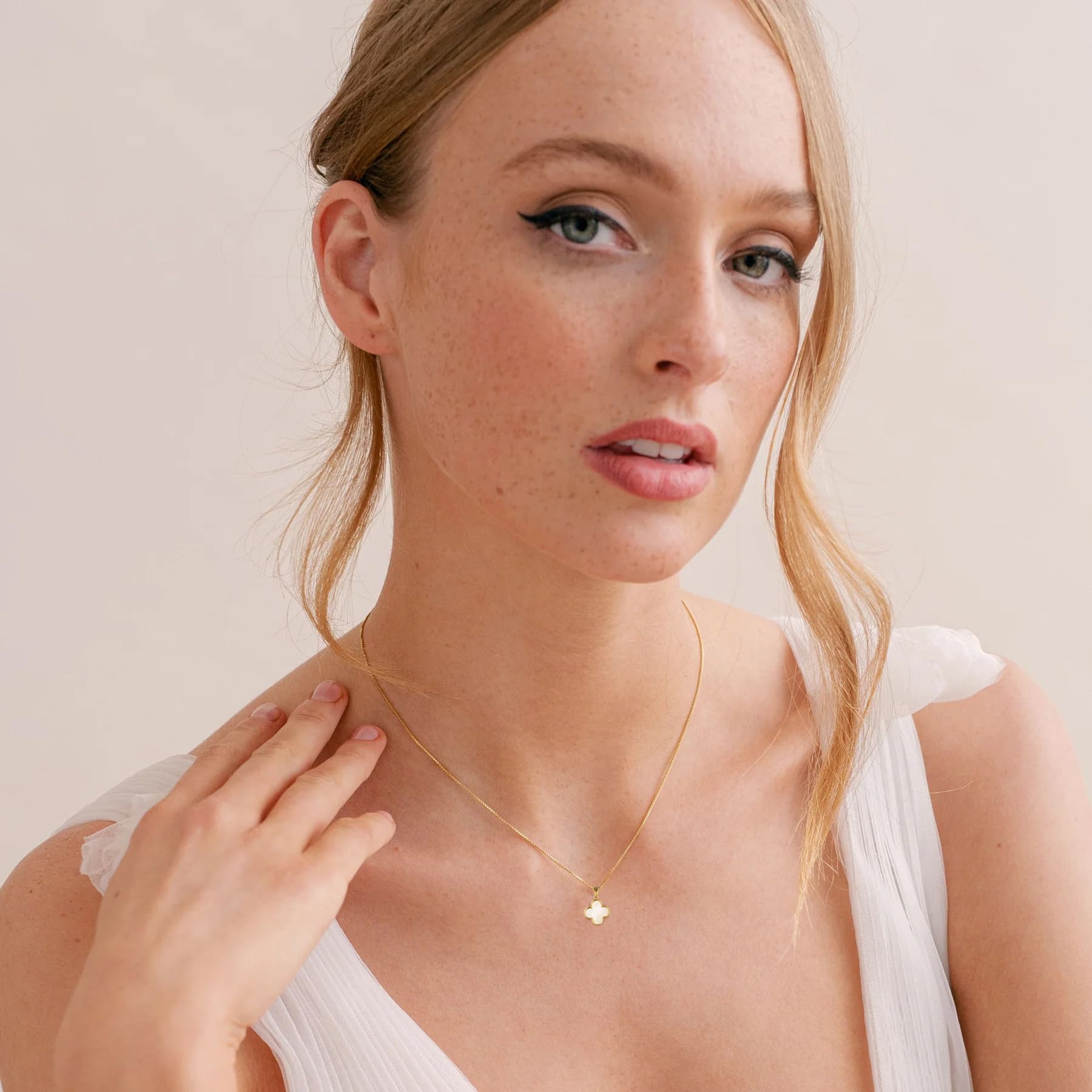 2 Side Four Leaf Clover Necklace - 14K Gold Plated Pearl Pendant for Women | Gift for Her & Good Luck Charm