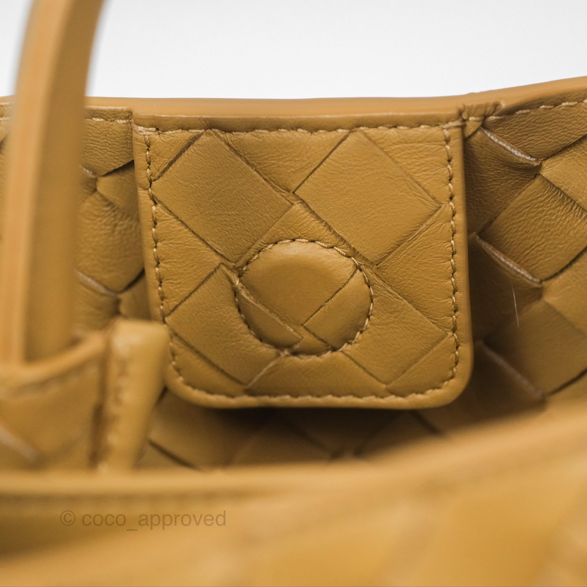 Bottega Veneta Small Andiamo Bag in Dark Praline - Intrecciato Lambskin Leather Crossbody Purse for Women | Perfect for Work, Travel & Evening Events